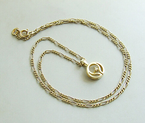 Afbeelding van Casio Ocn gouden collier en hanger met diamant