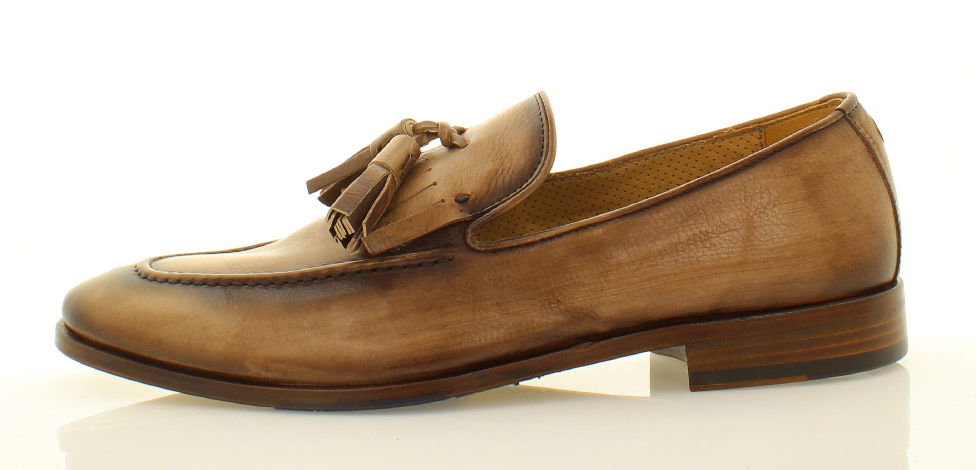 Giorgio 32610 Cognac kleurige suede instapper  met flosjes (42 Sahara)