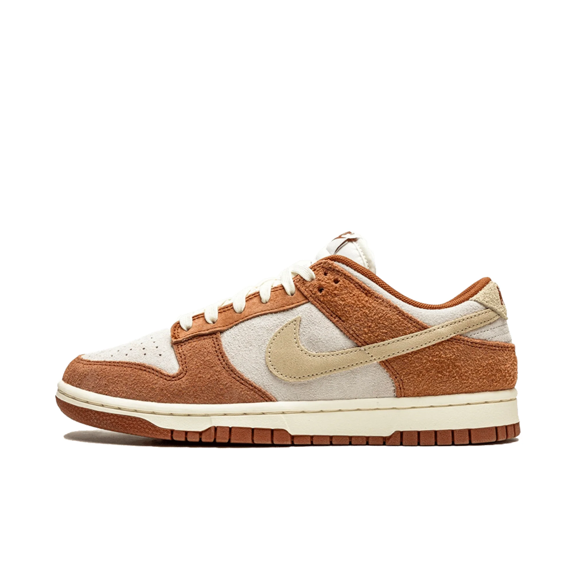Nike Dunk low premium medium curry