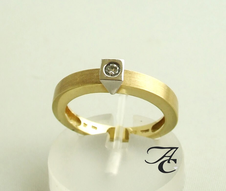 Afbeelding van Atelier Christian Gouden ring met diamant