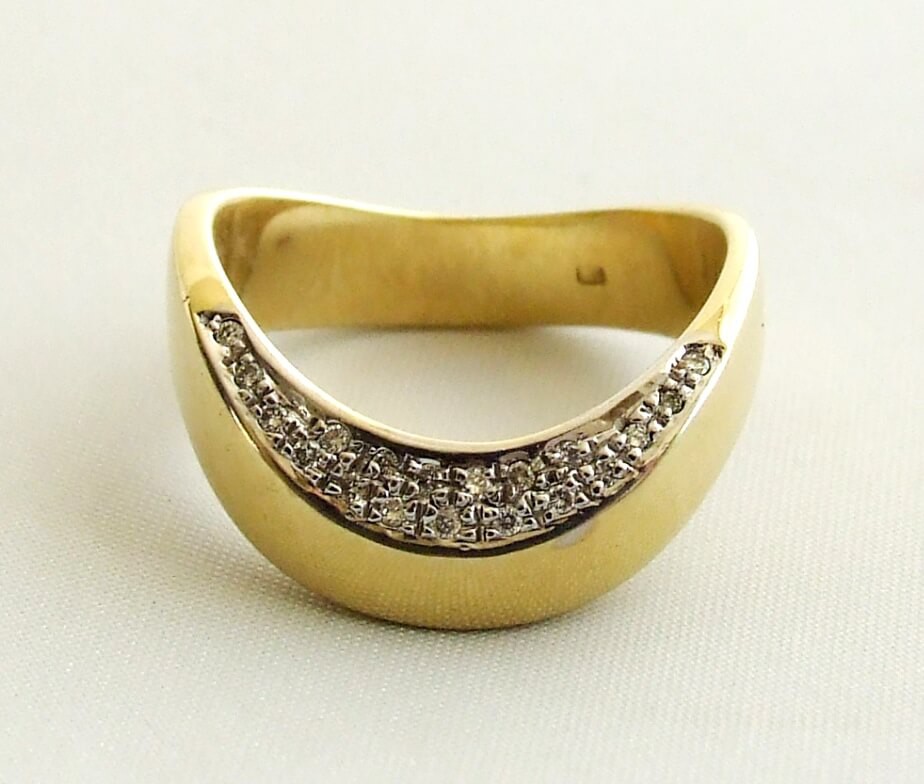 Afbeelding van Casio Ocn ring met diamant