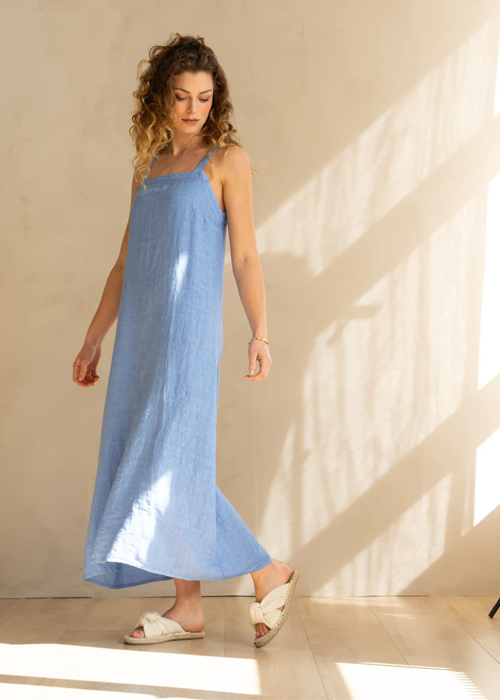 Afbeelding van Simple Binna jurk cornflower blue