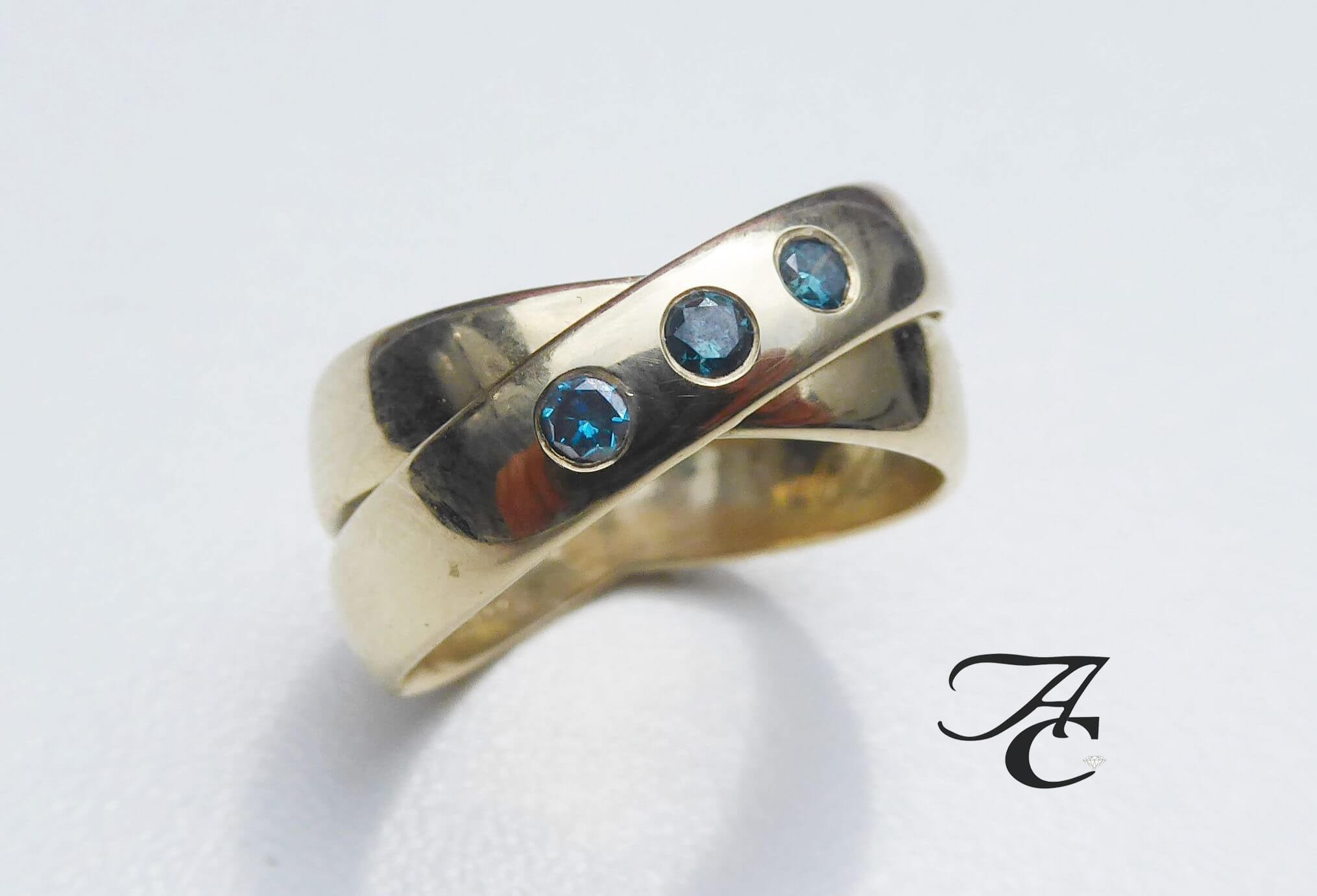 Afbeelding van Atelier Christian Gouden ring met blue diamonds
