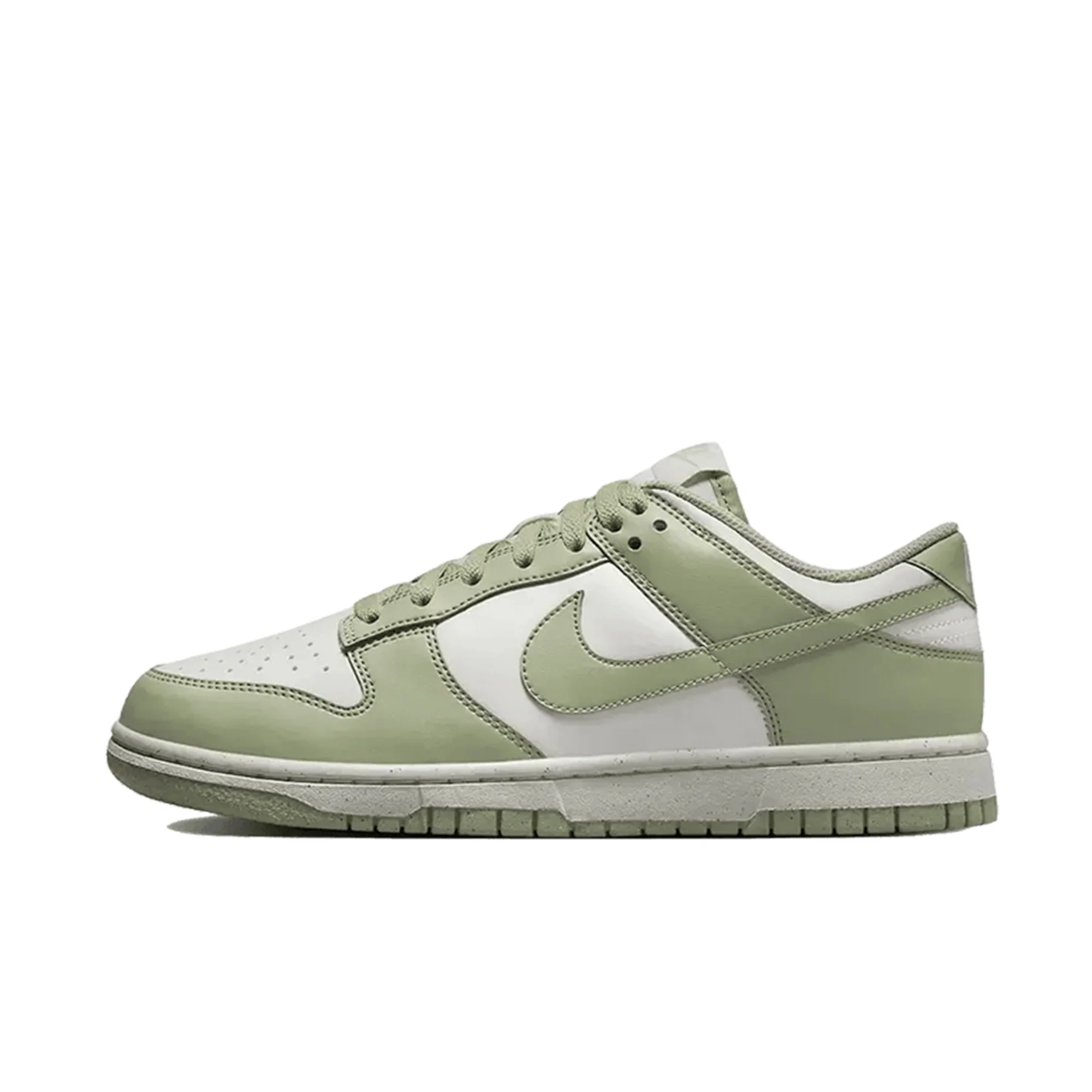 Nike Dunk low next nature olive aura