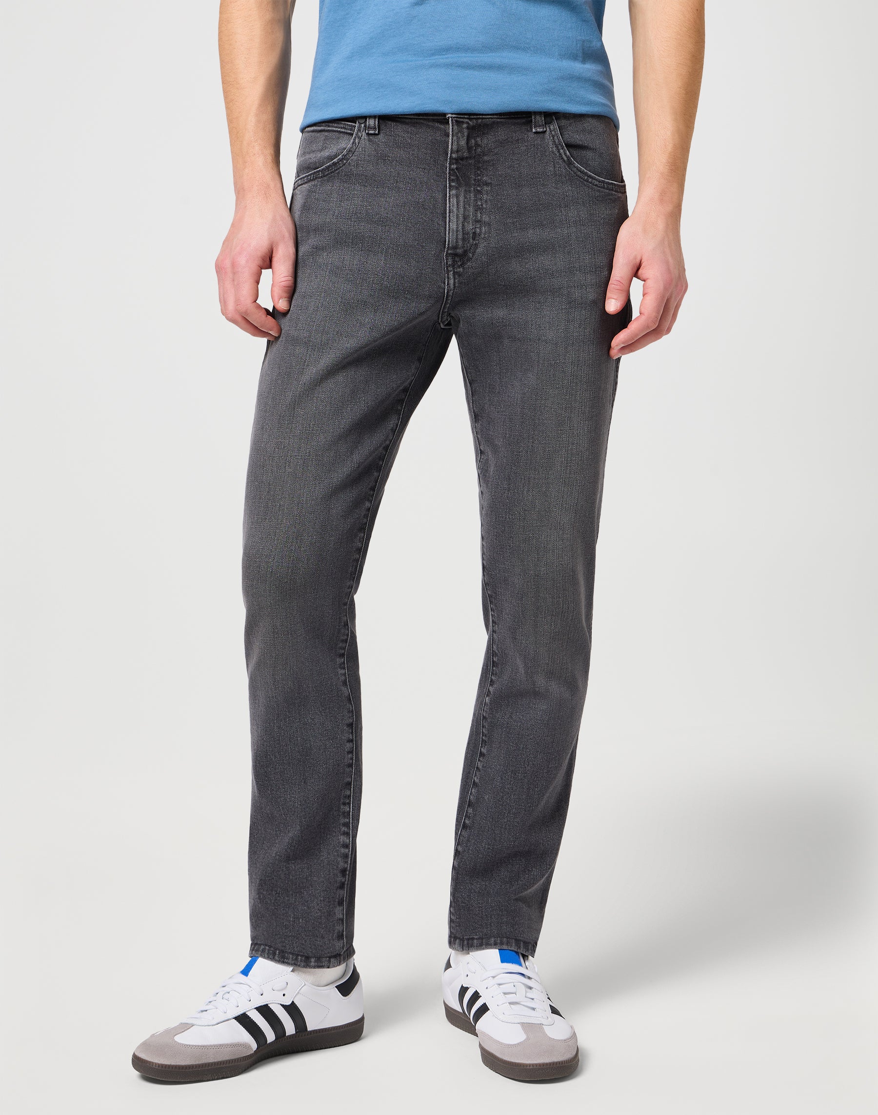 Wrangler Larston heren slim-fit jeans blackout