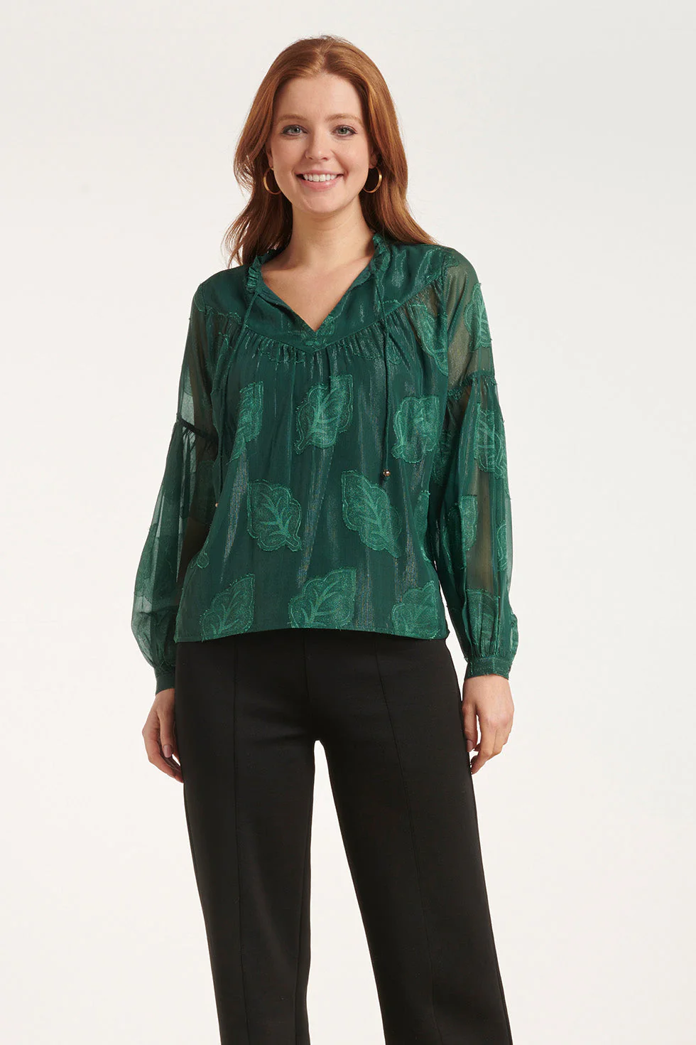 Smashed Lemon 24698 chiffon jacquard v-hals top met bladmotief |
