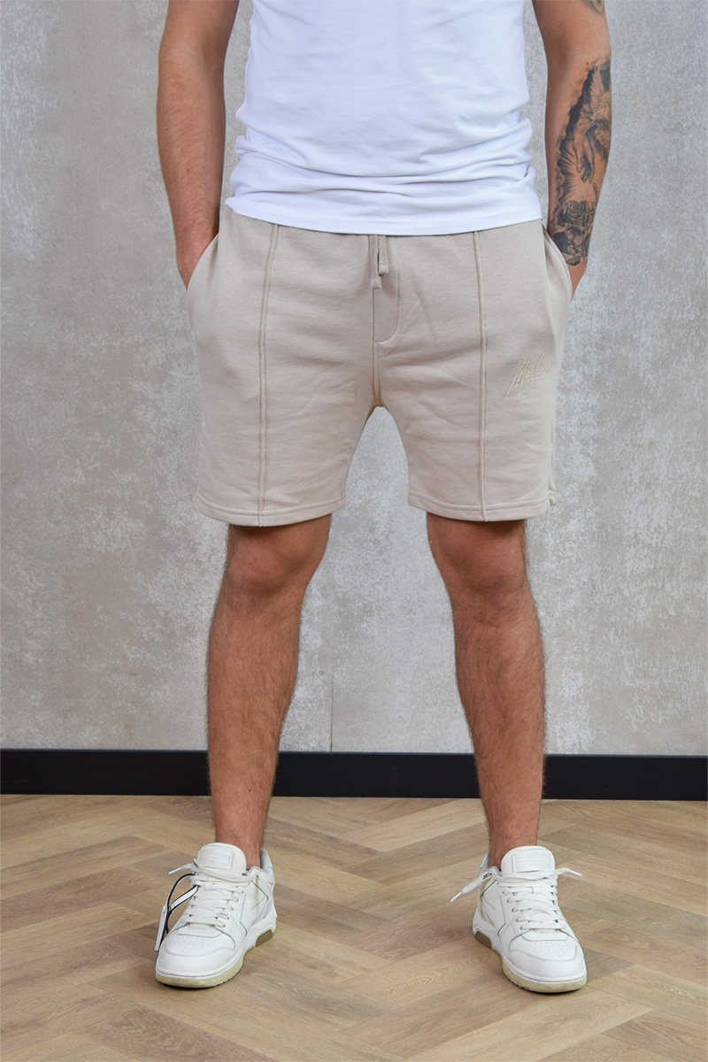 Malelions Regular signature short