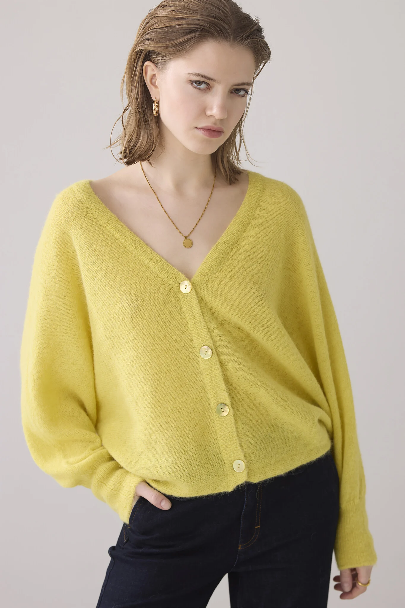 Summum 7s5897-70005 oversized cardigan feather light alpaca knit