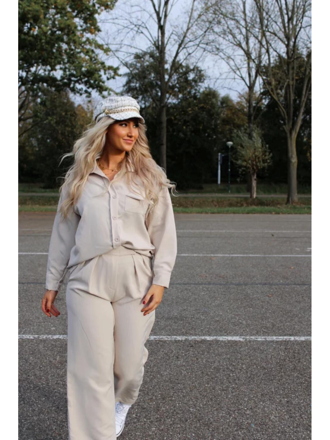 The Dezzy Factory Manager set | beige