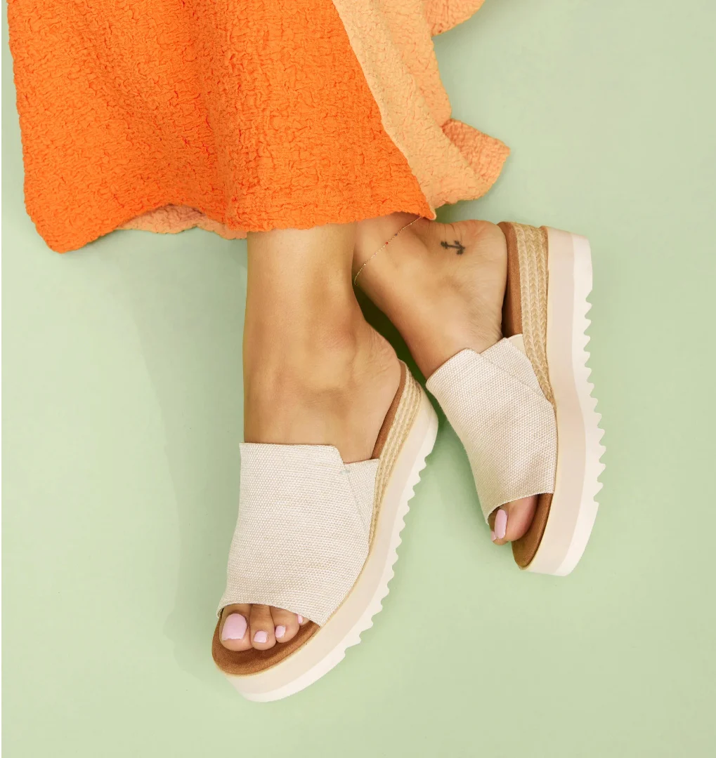 Toms 10021968 diana mule white/onyx 3201