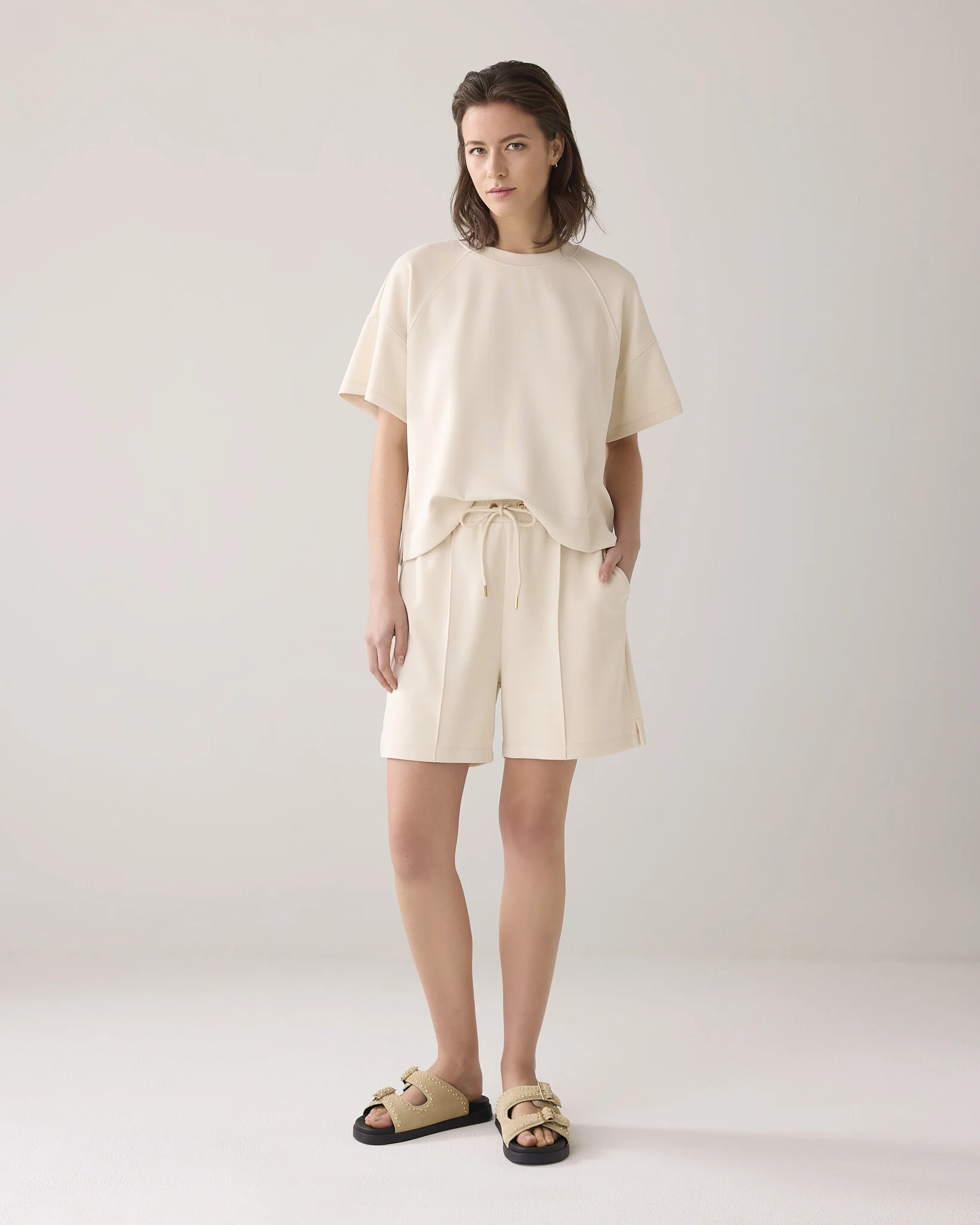 Summum 4s2804-30689 122 shorts washed modal scuba ivory