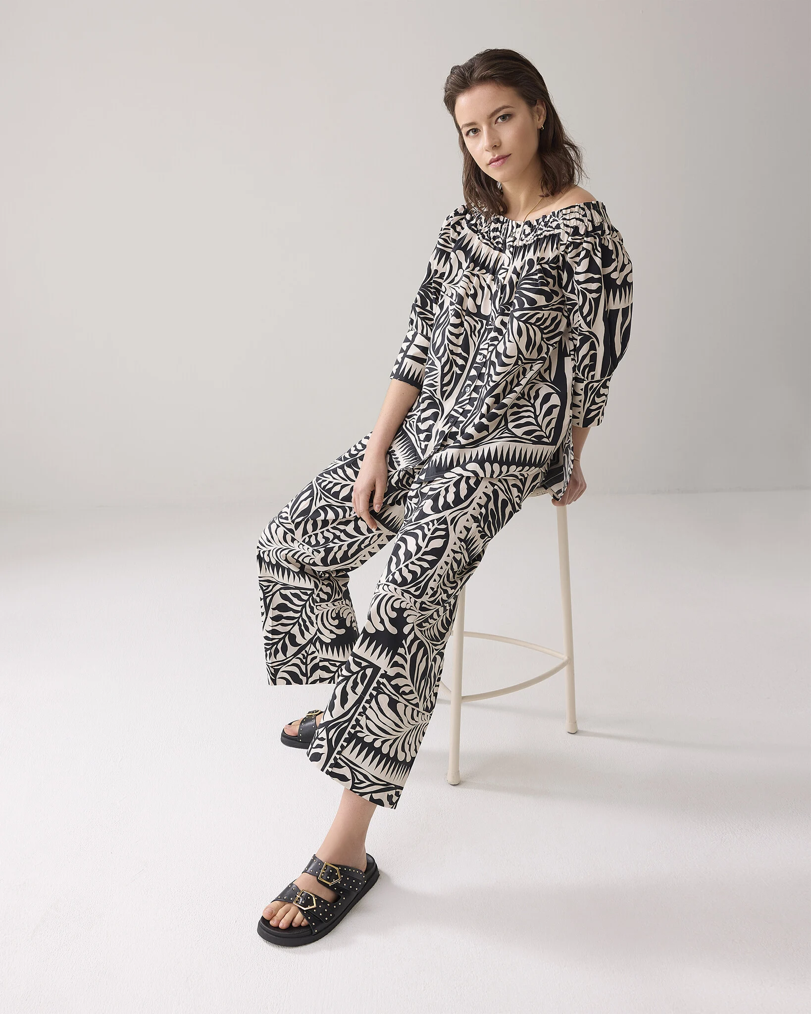 Summum 4s2824-12223 990 trousers two tone print black