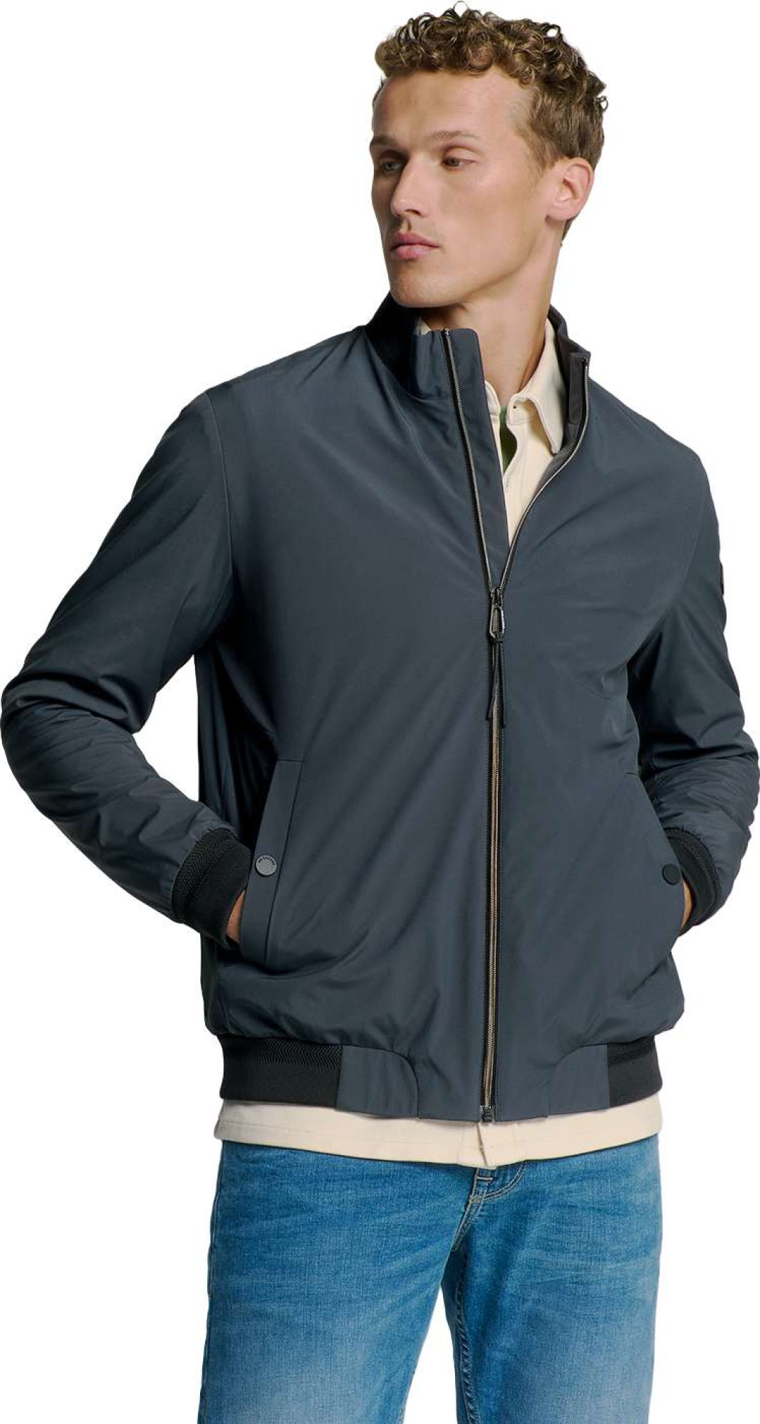 No Excess Jacket short fit clean soft night
