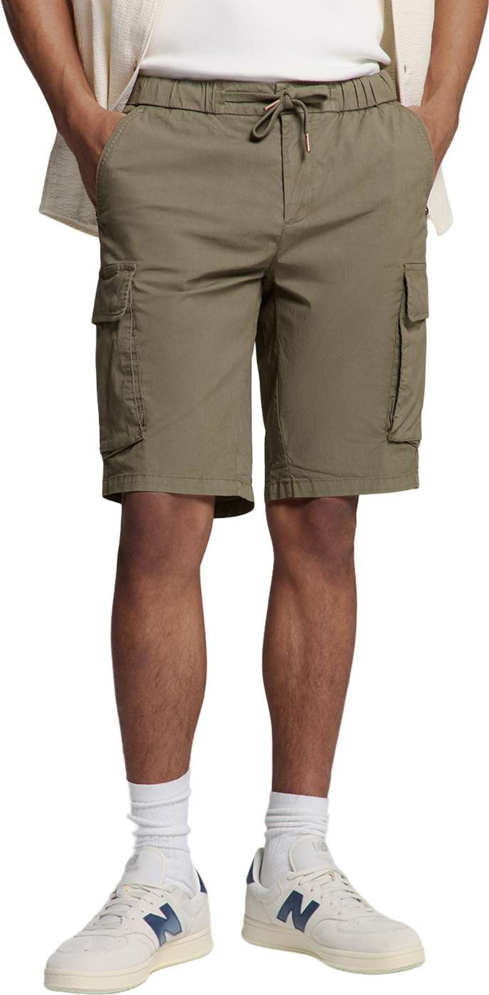 No Excess Short stretch cargo garment dyed dark moss