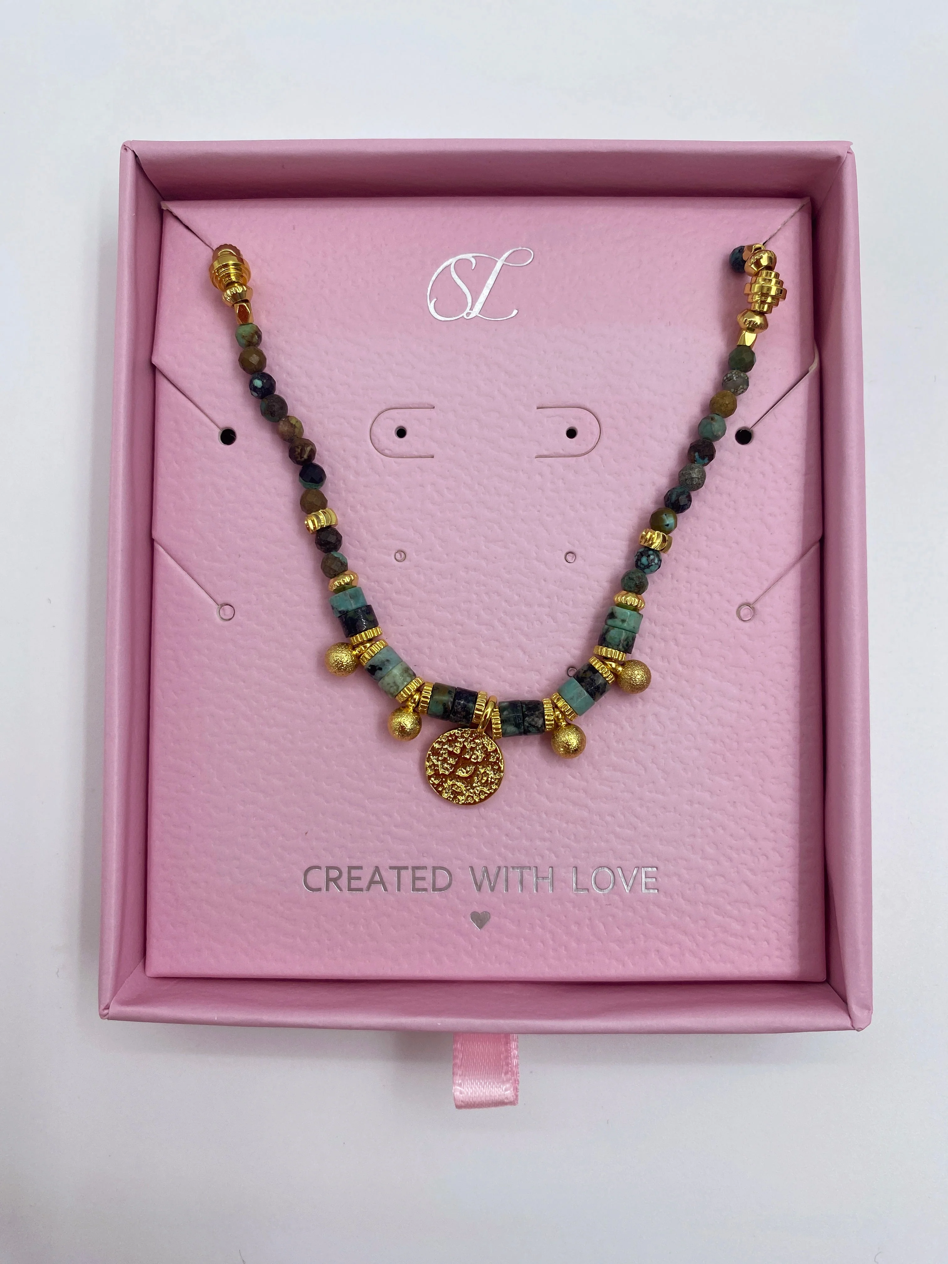 Smashed Lemon 64060 groene getinte kwartsen kralen ketting