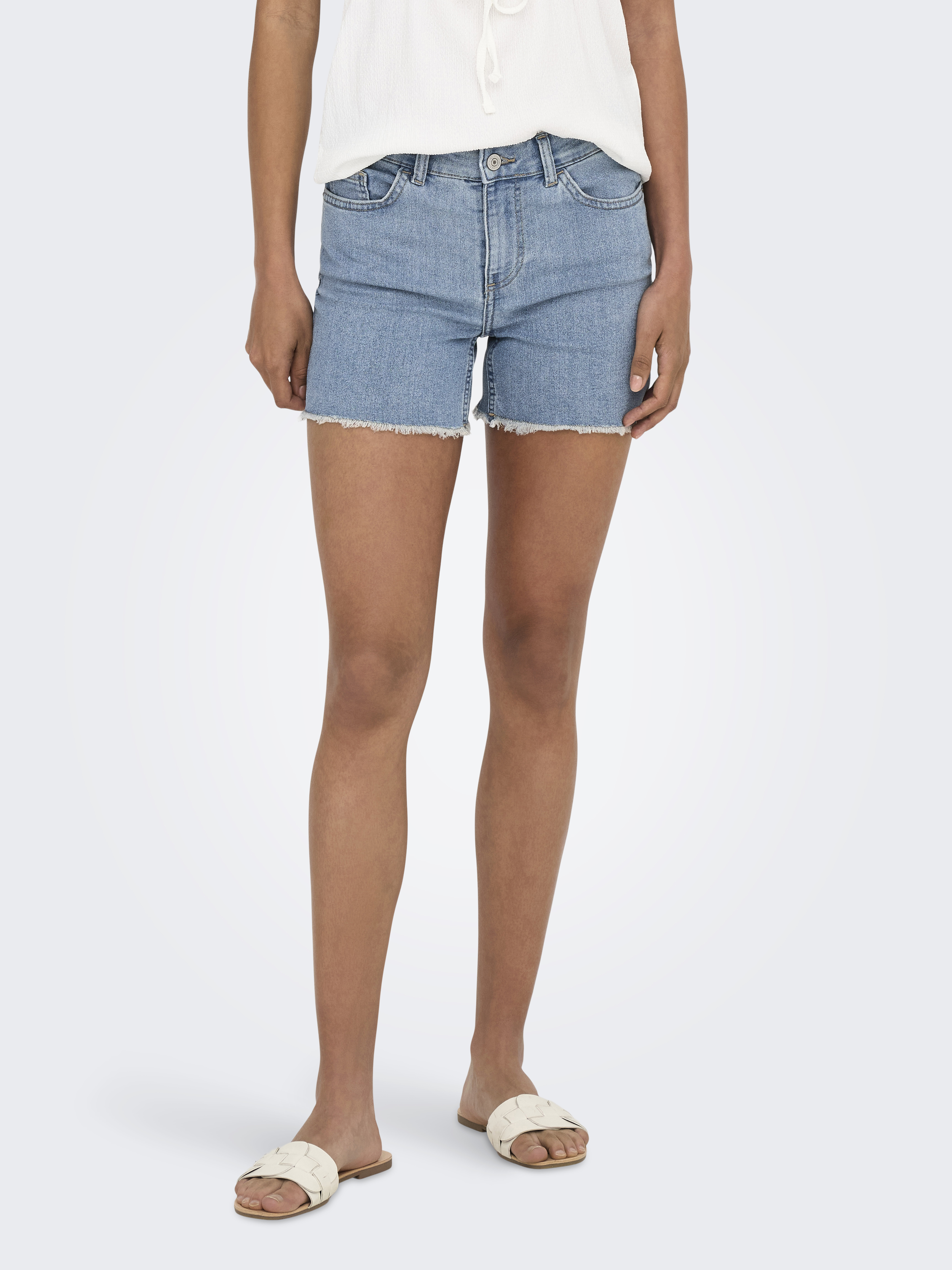 Only Onljosie mid waist rw shorts dnm bo
