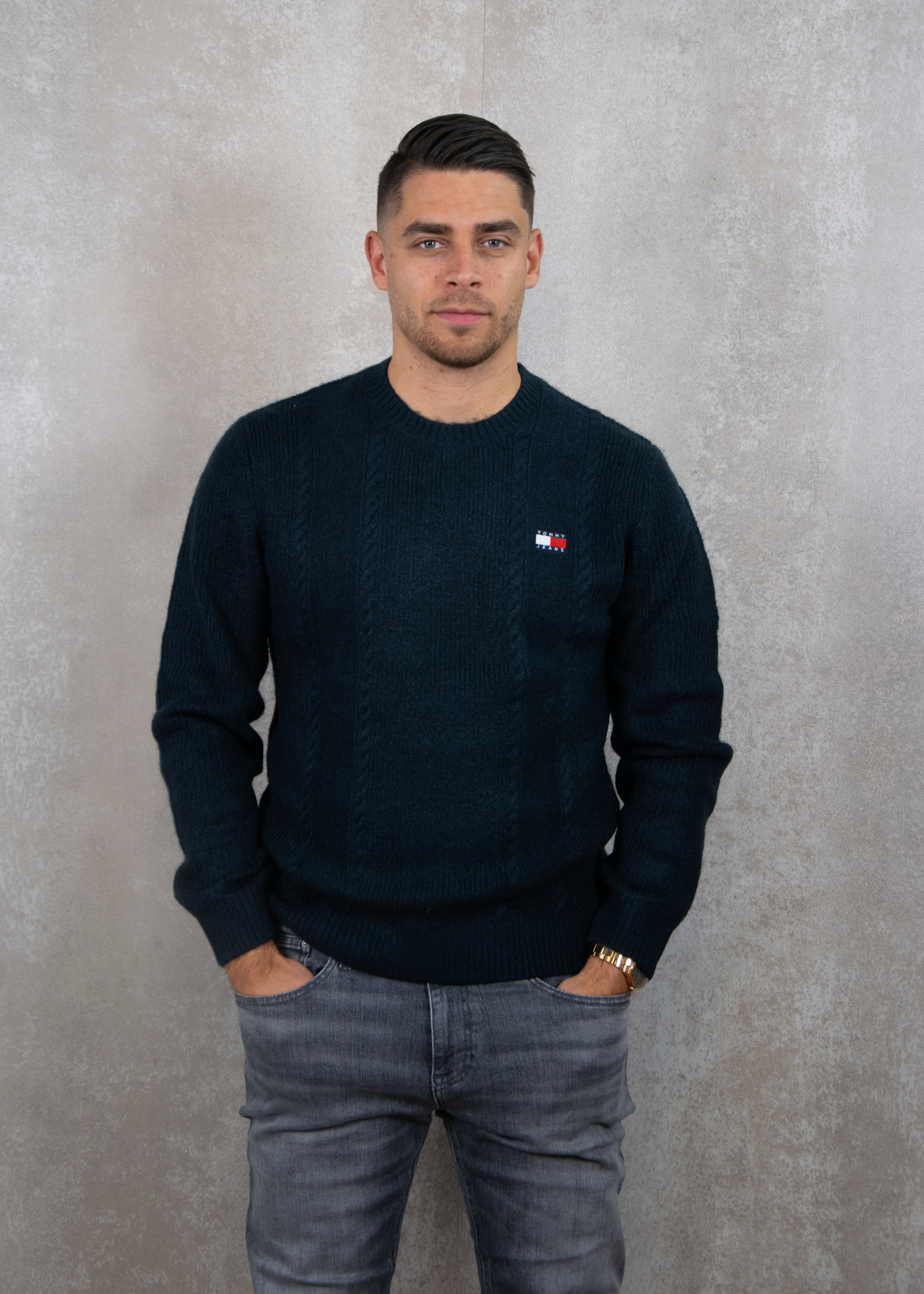 Tommy Hilfiger Slim cable knit cneck