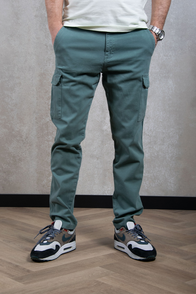Purewhite Garment dye cargo pants