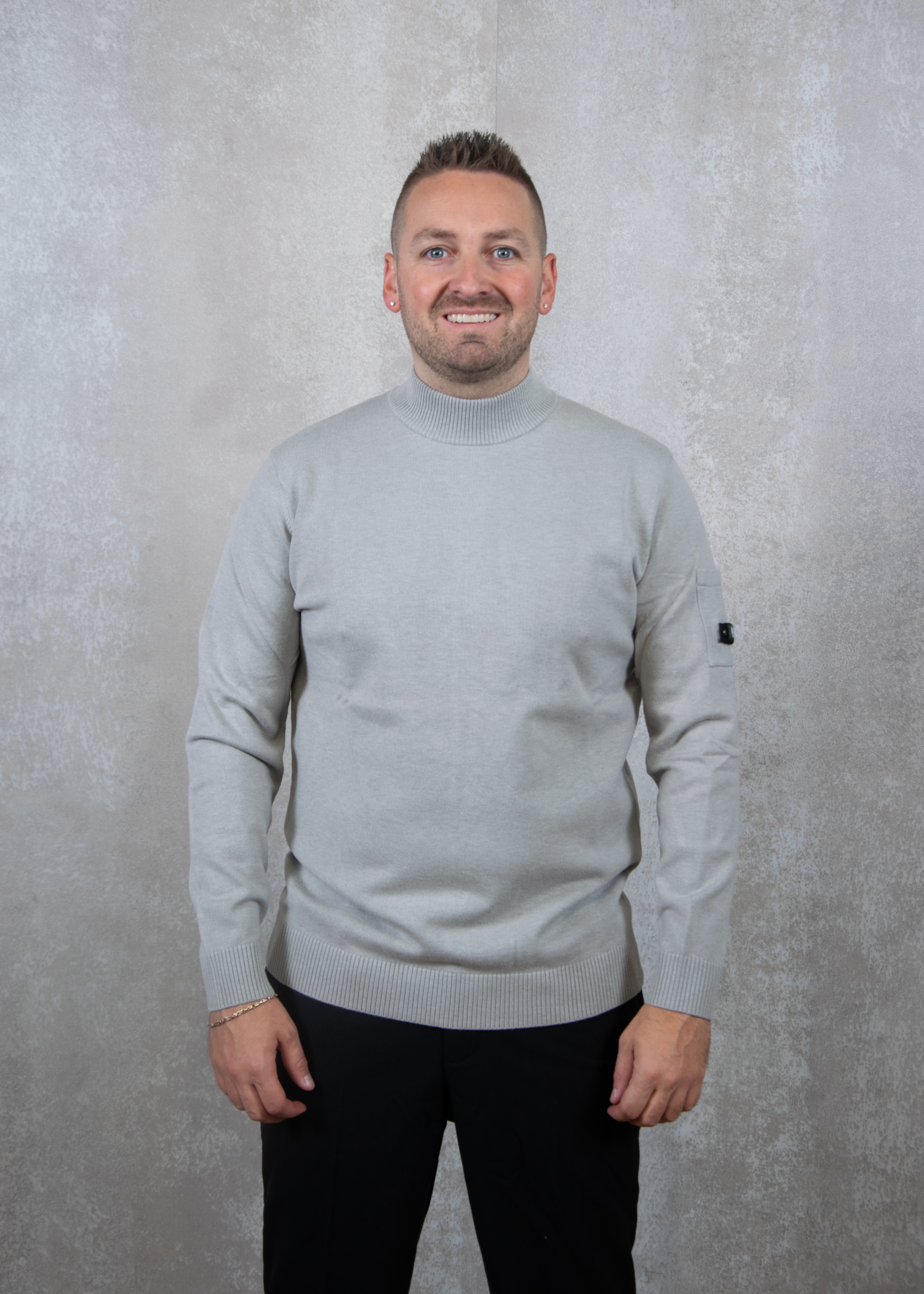 Quotrell Cannes knitted sweater