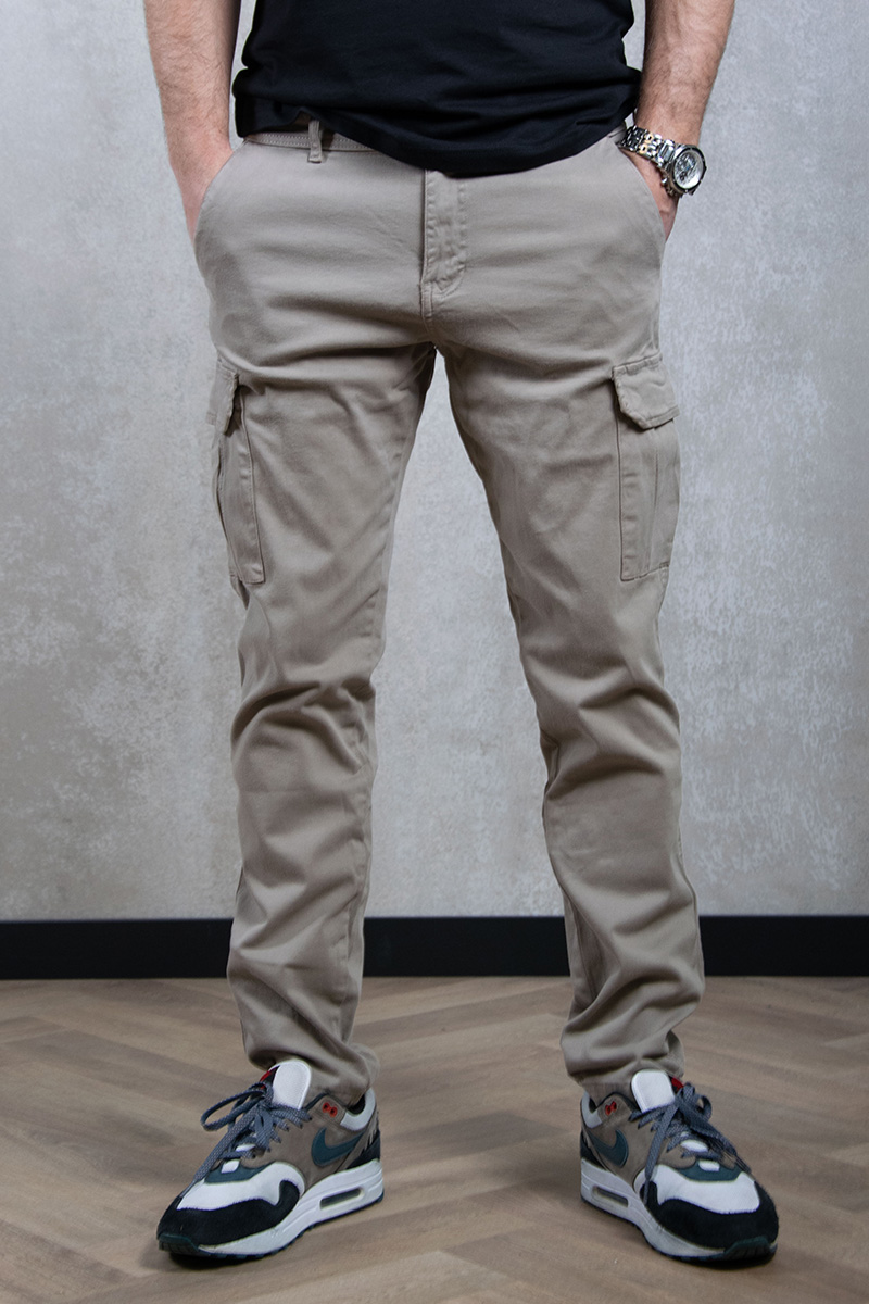 Purewhite Garment dye cargo pants