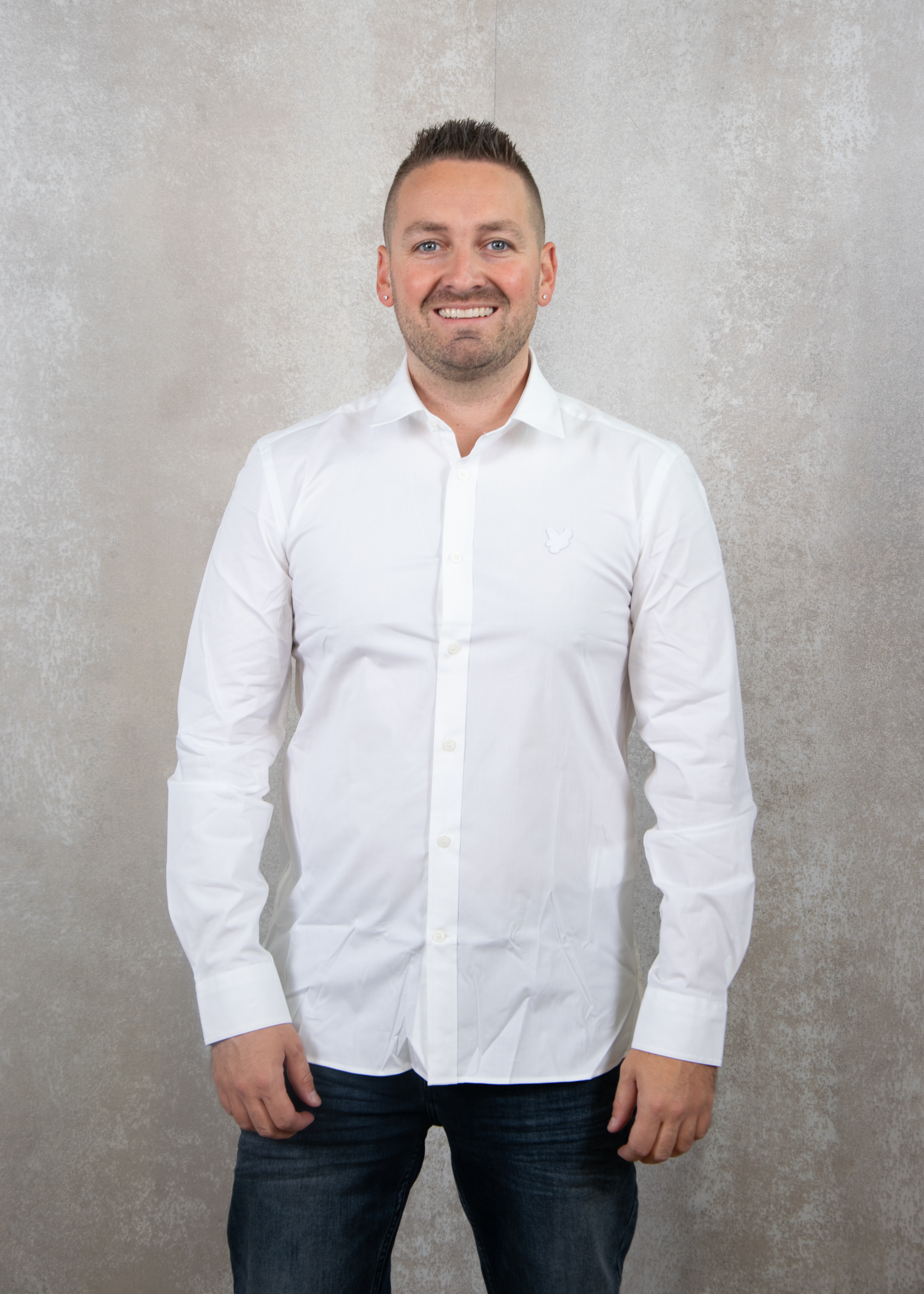Lyle and Scott Tonal eagle easy care poplin shirt