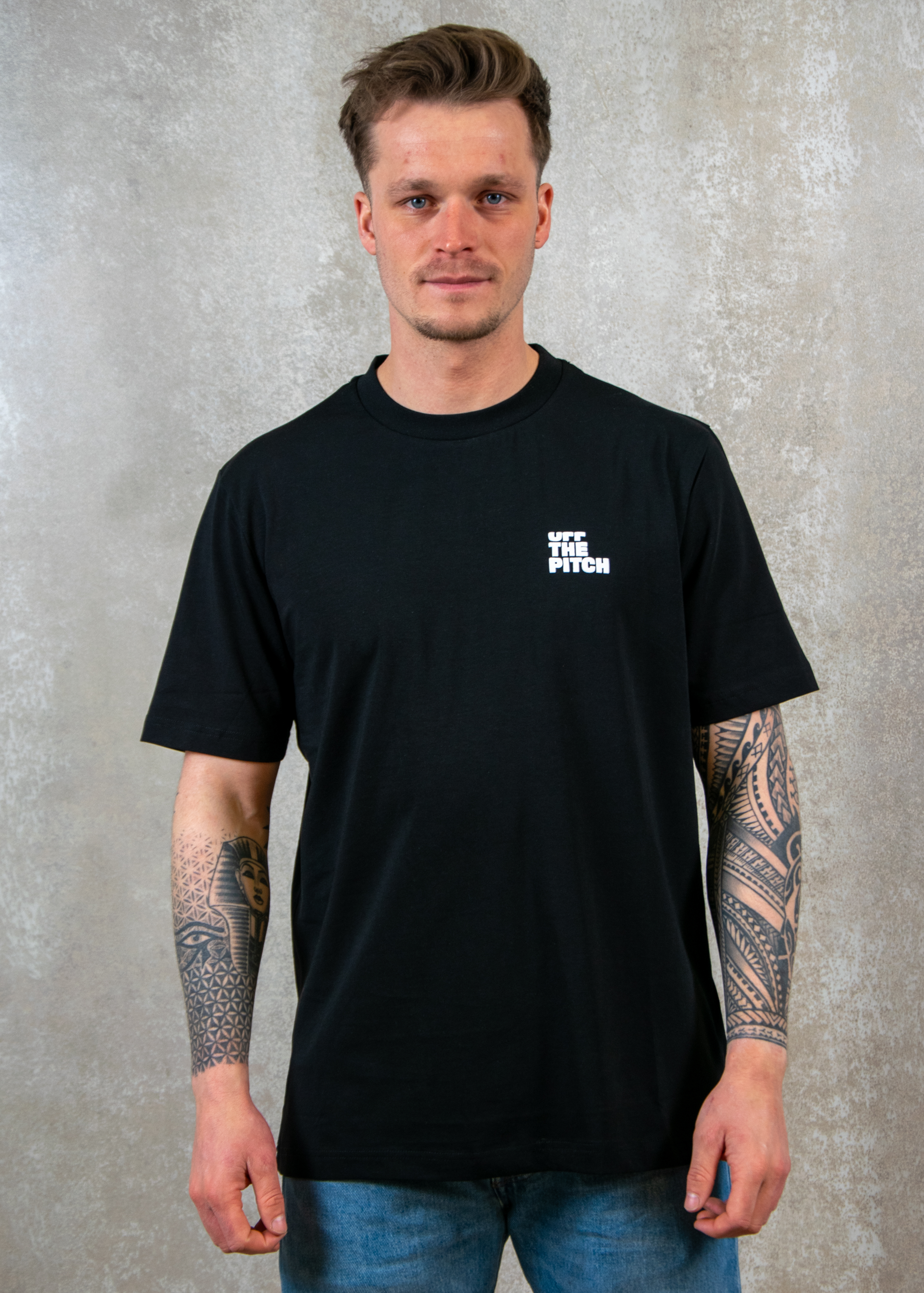 Off The Pitch Landscape regular tee