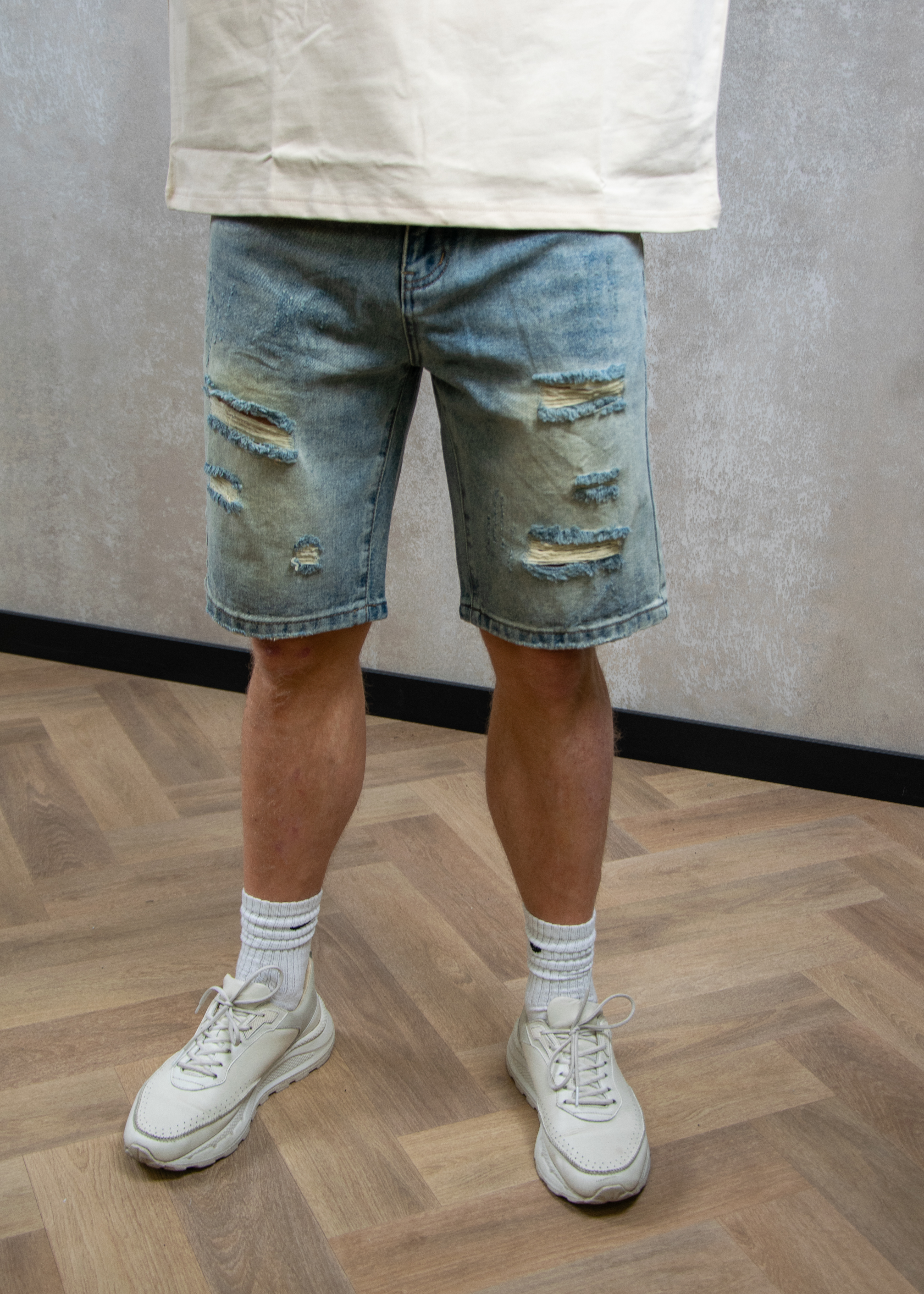 Black Bananas Distressed denim shorts
