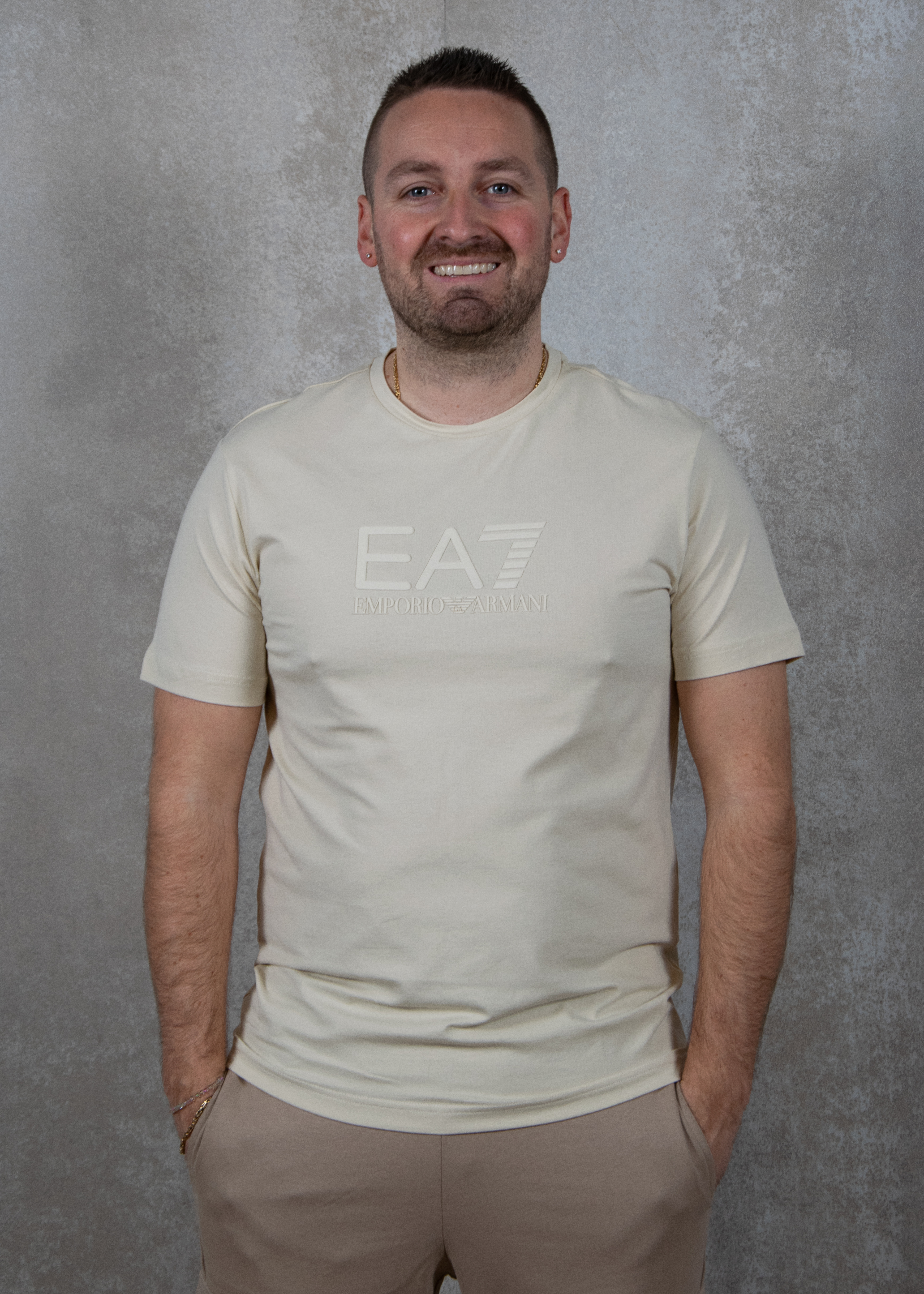 EA7 T-shirt