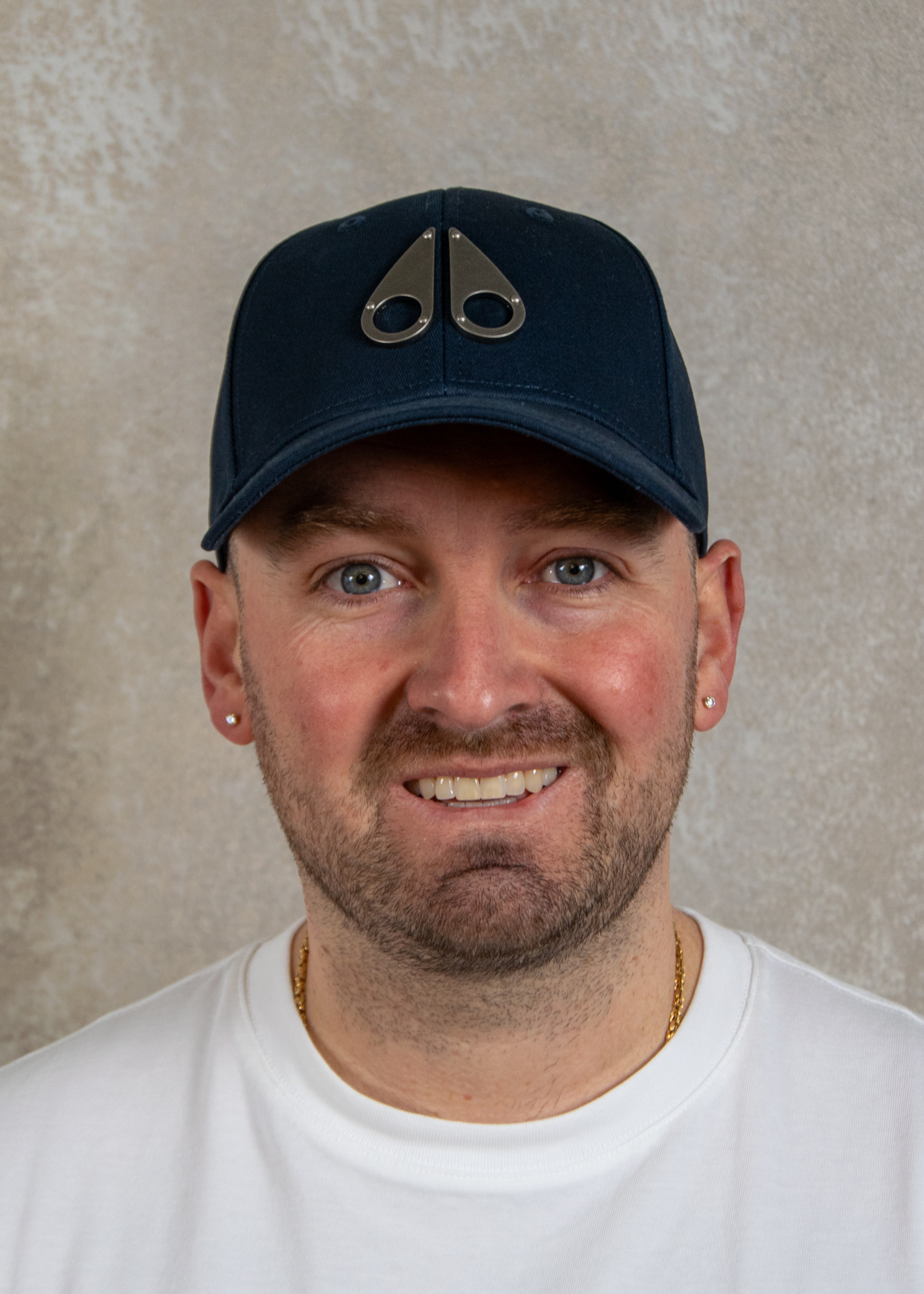 Moose Knuckles Logo icon cap