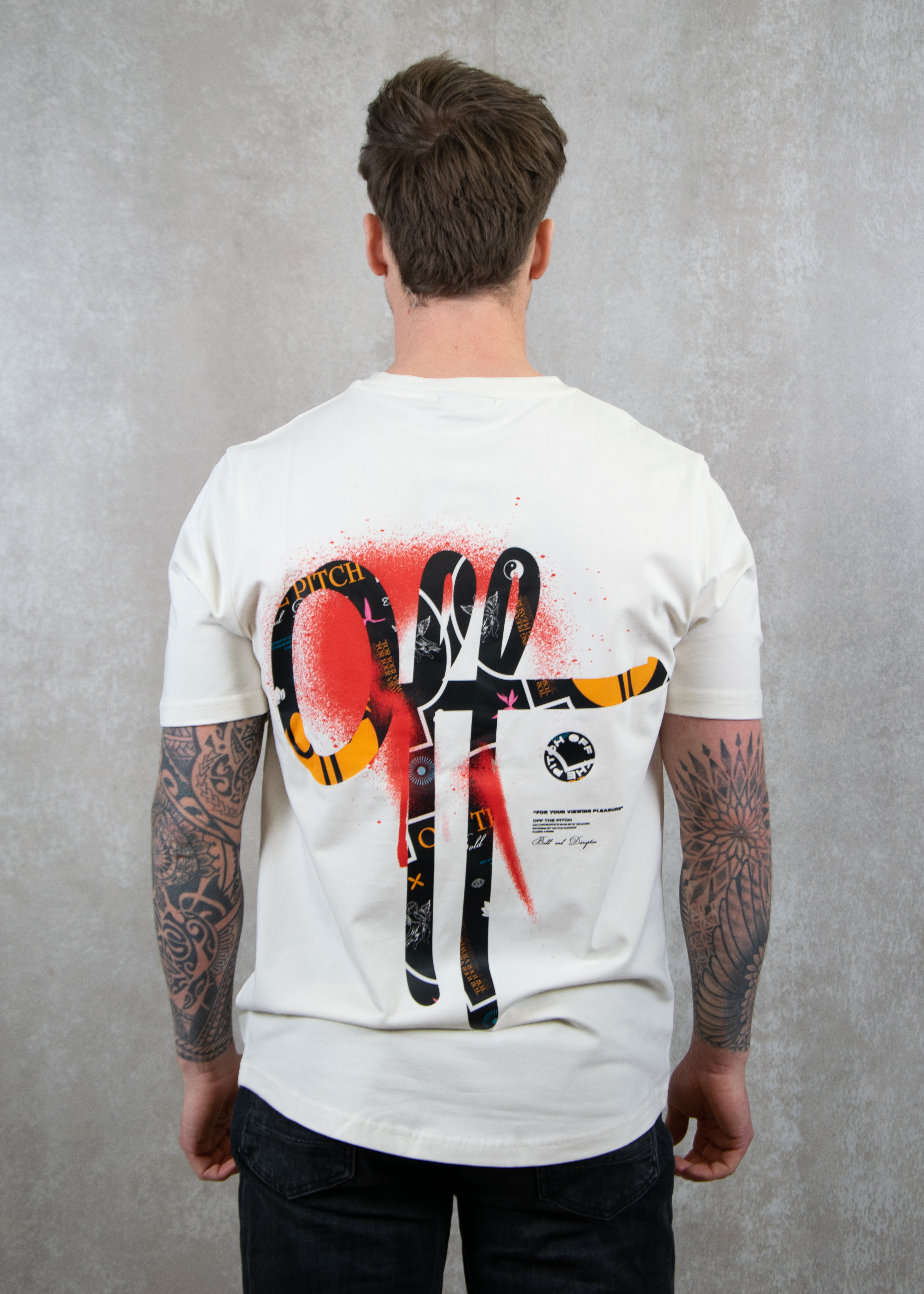 Off The Pitch Ornament slim fit tee