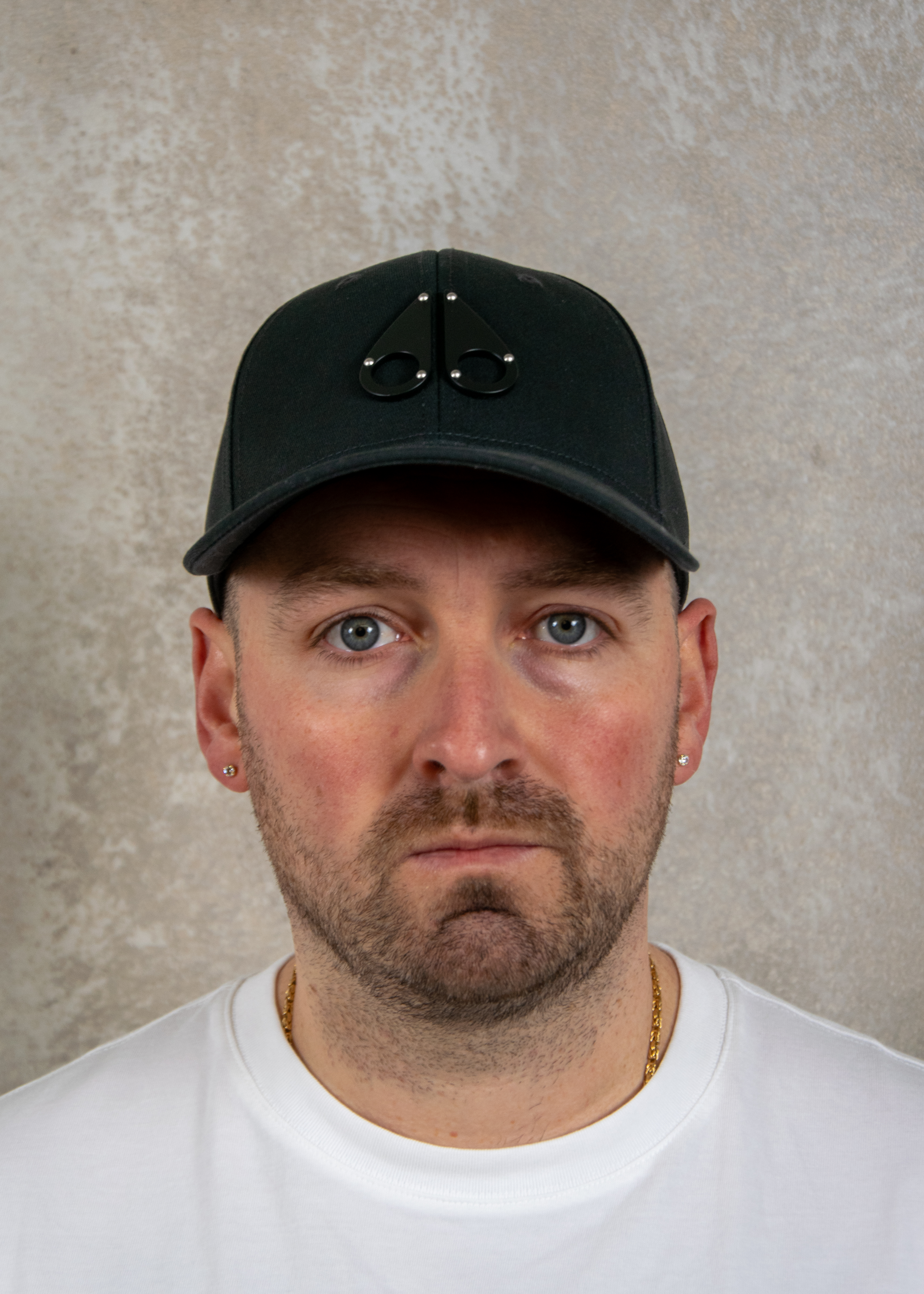 Moose Knuckles Logo icon cap