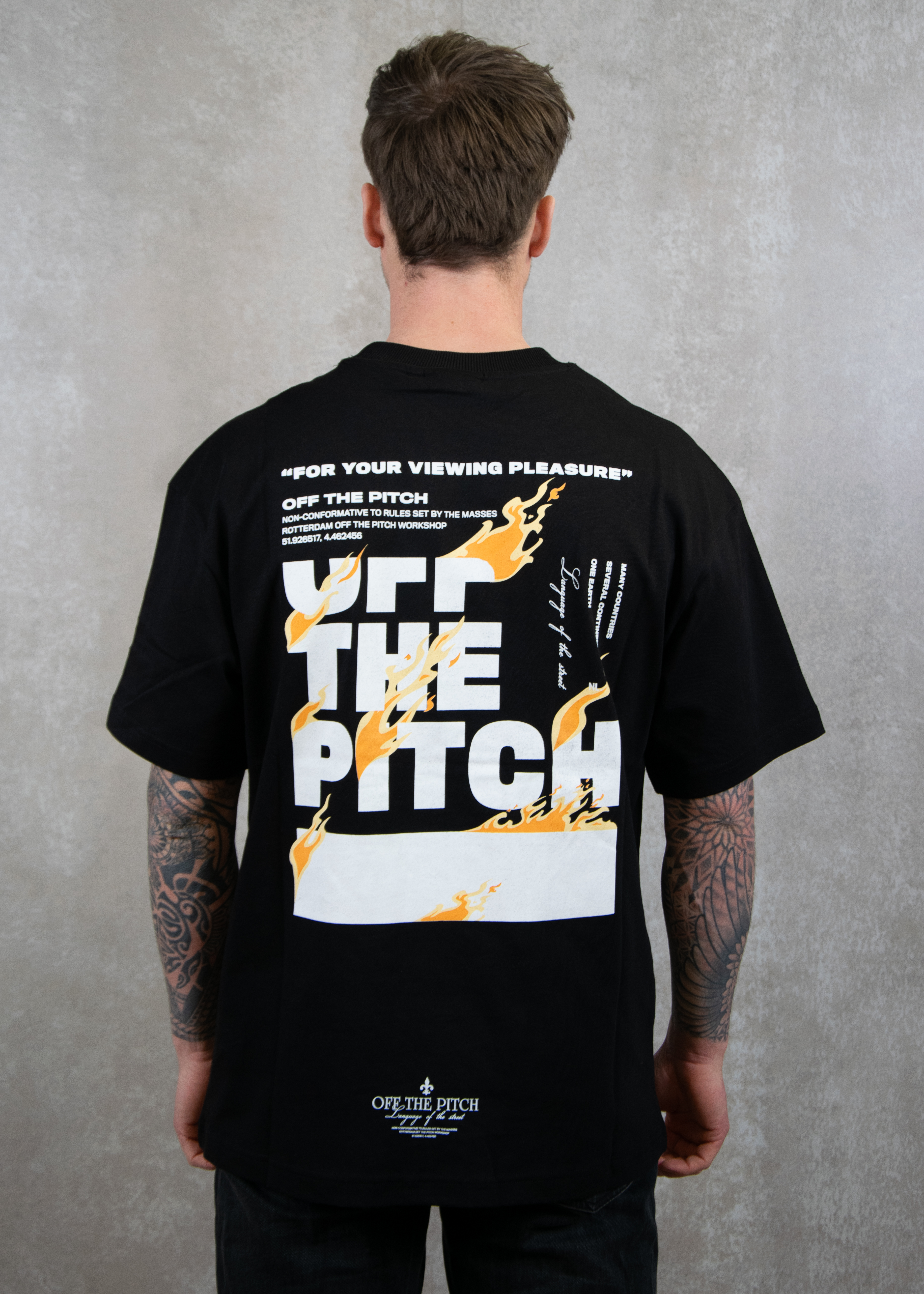 Off The Pitch Lit loose fit tee