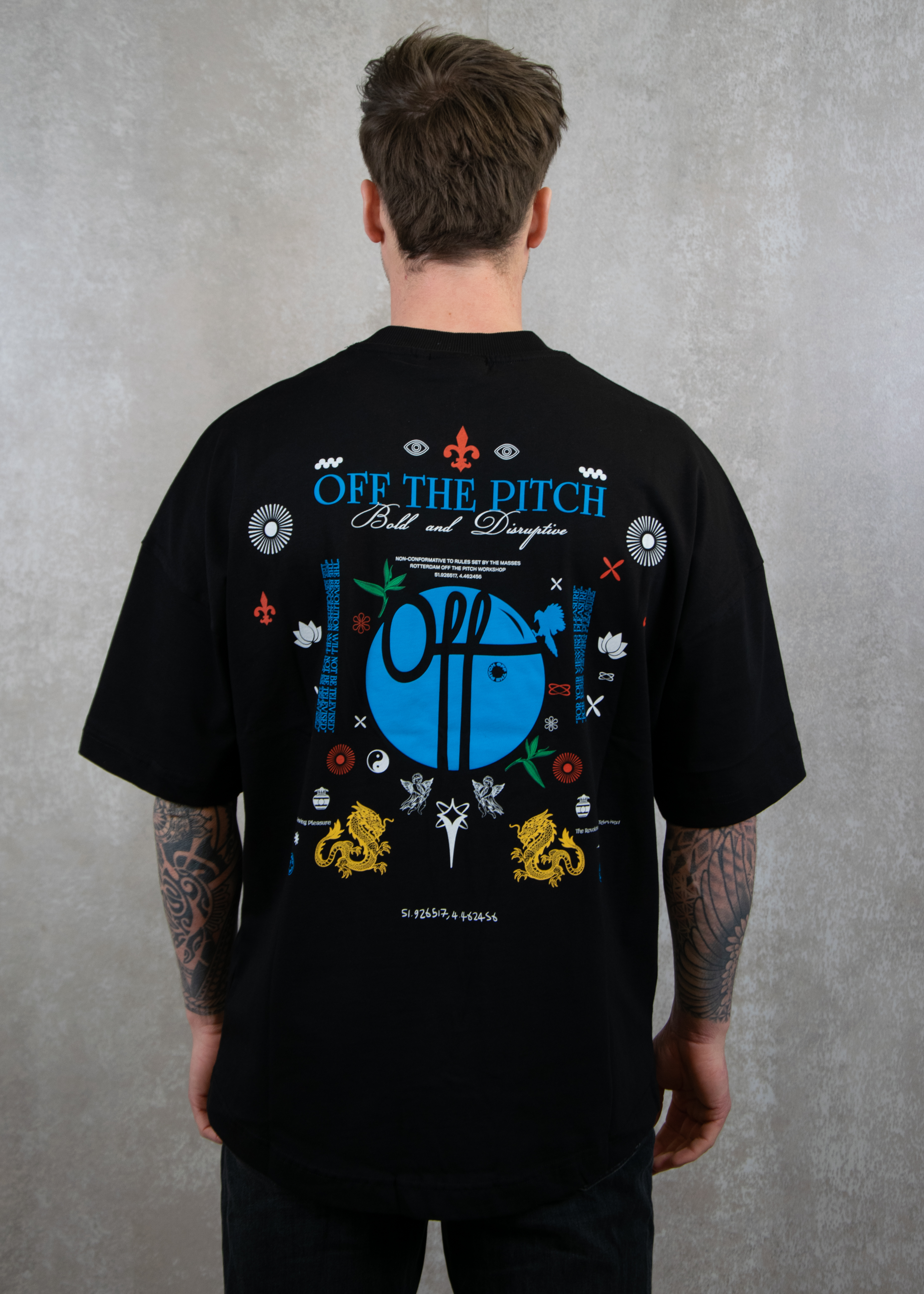 Off The Pitch Global oversized tee