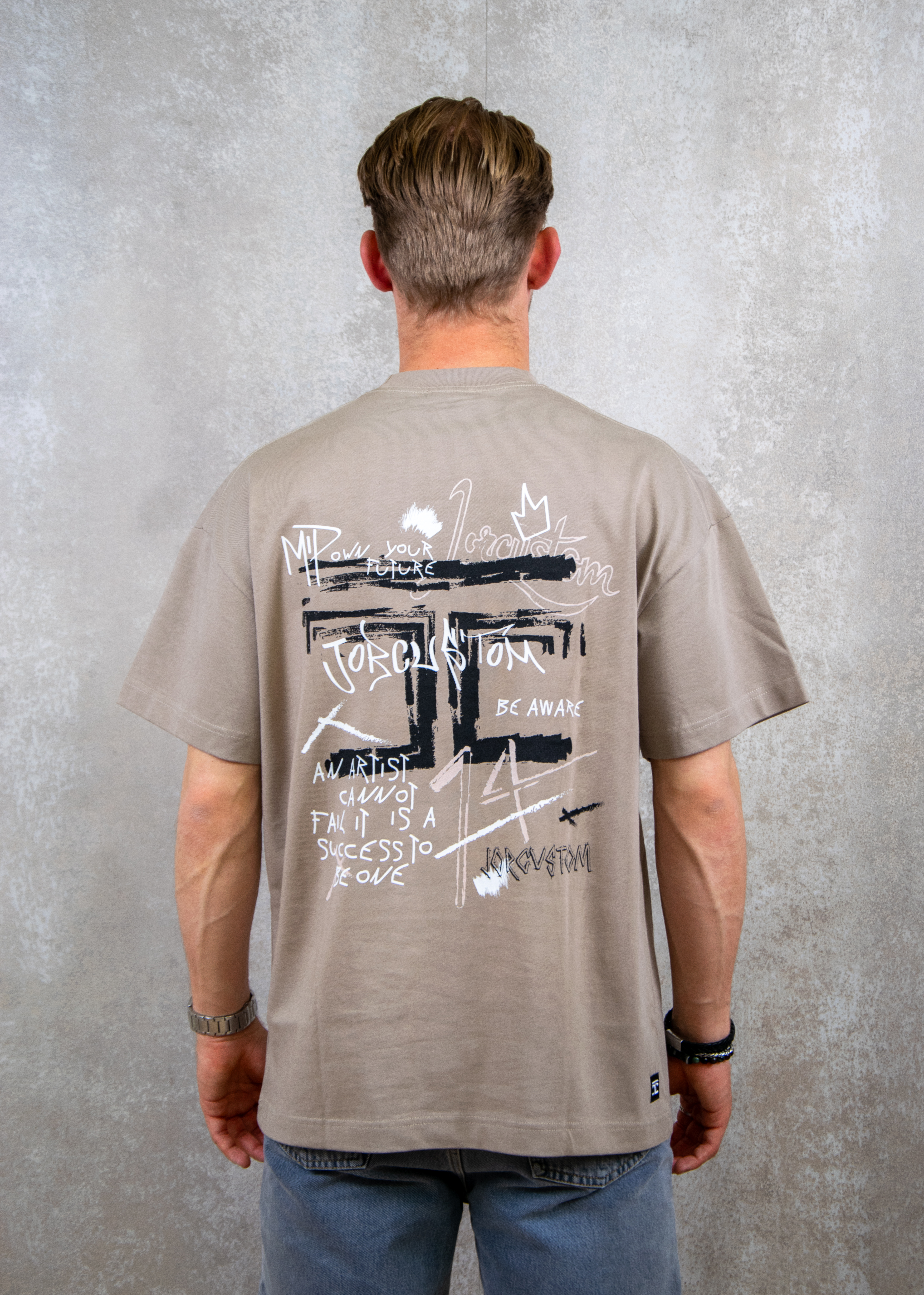 Jorcustom Artist loose fit t-shirt