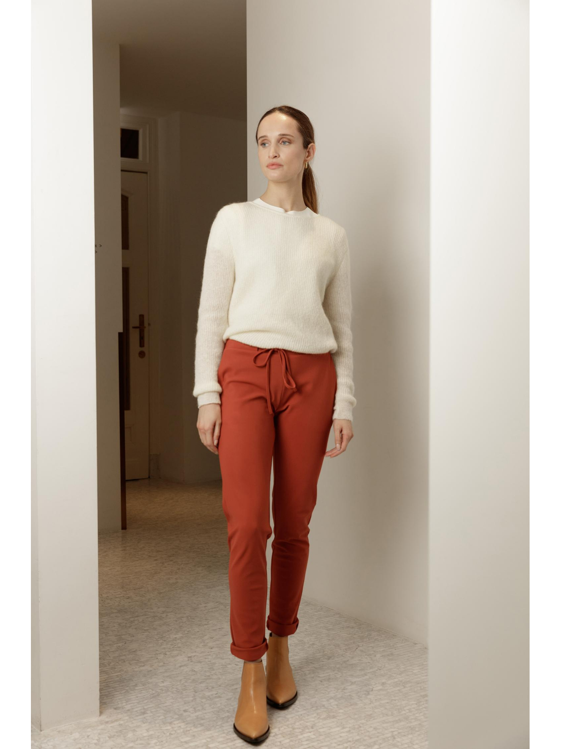 studio .ruig travel jersey broek Bries