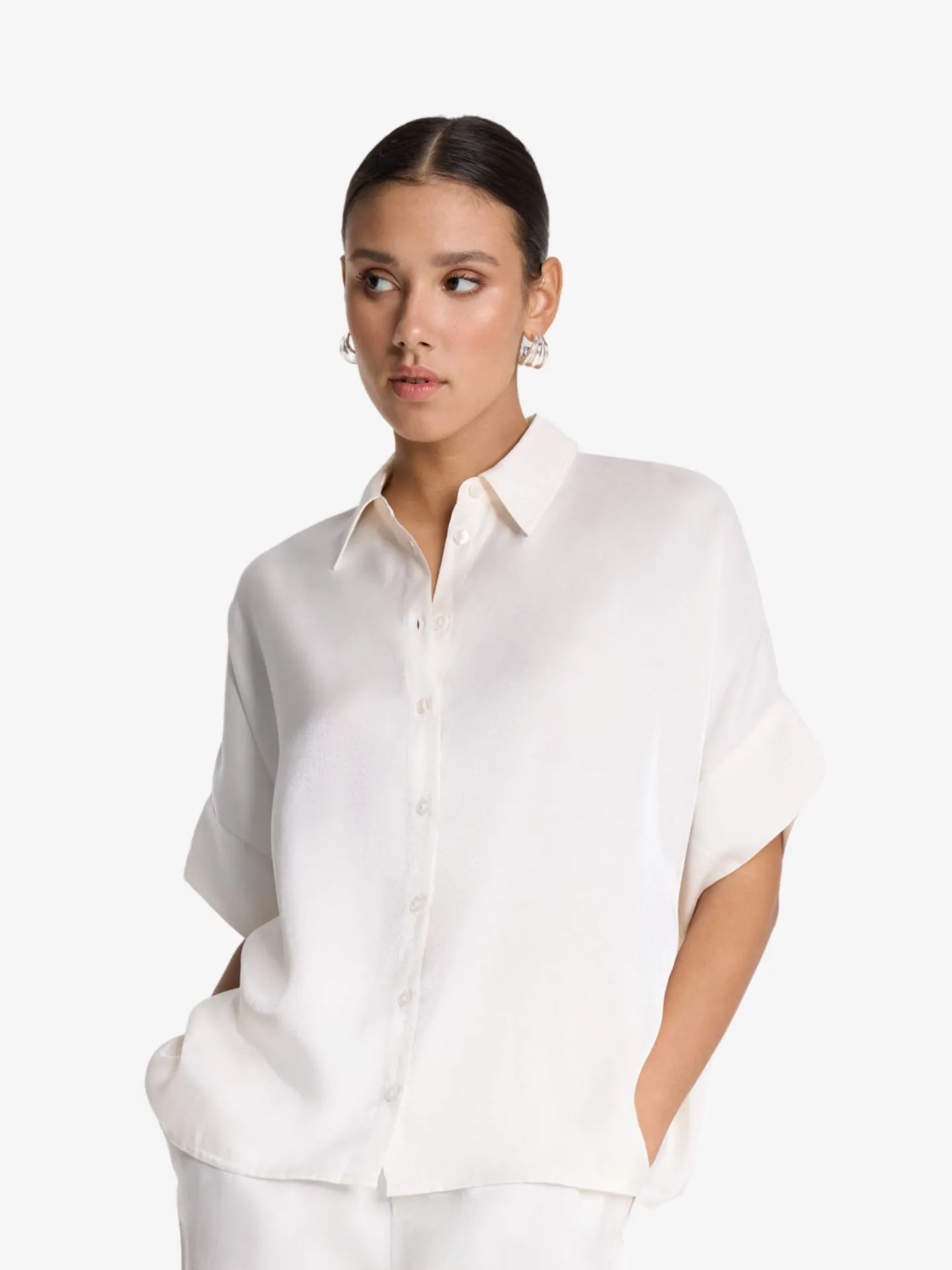 Alix The Label Dames blouse shine boxy