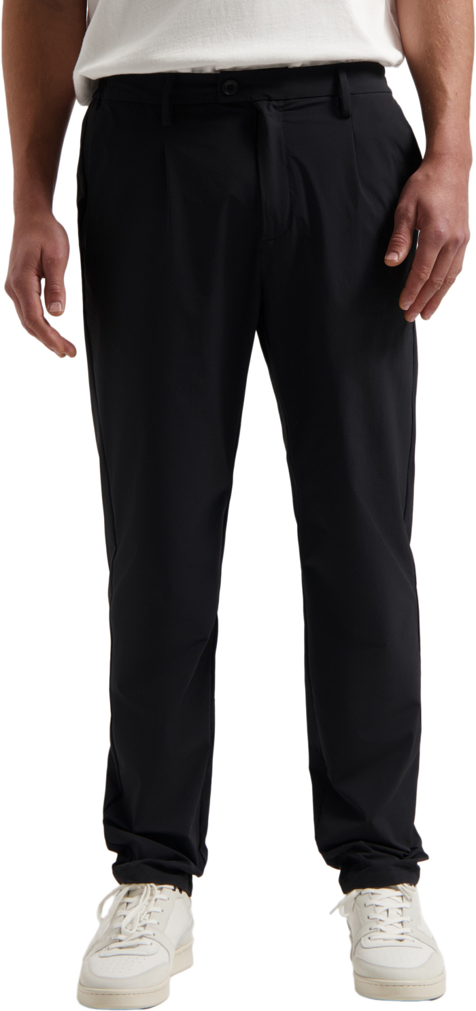 Dstrezzed Ds logan tech chino