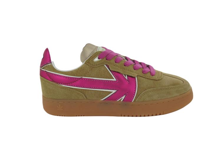 Kaotiko Boston v aq005