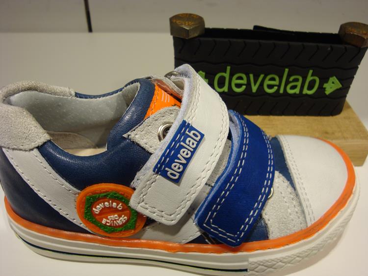 Develab D 5555
