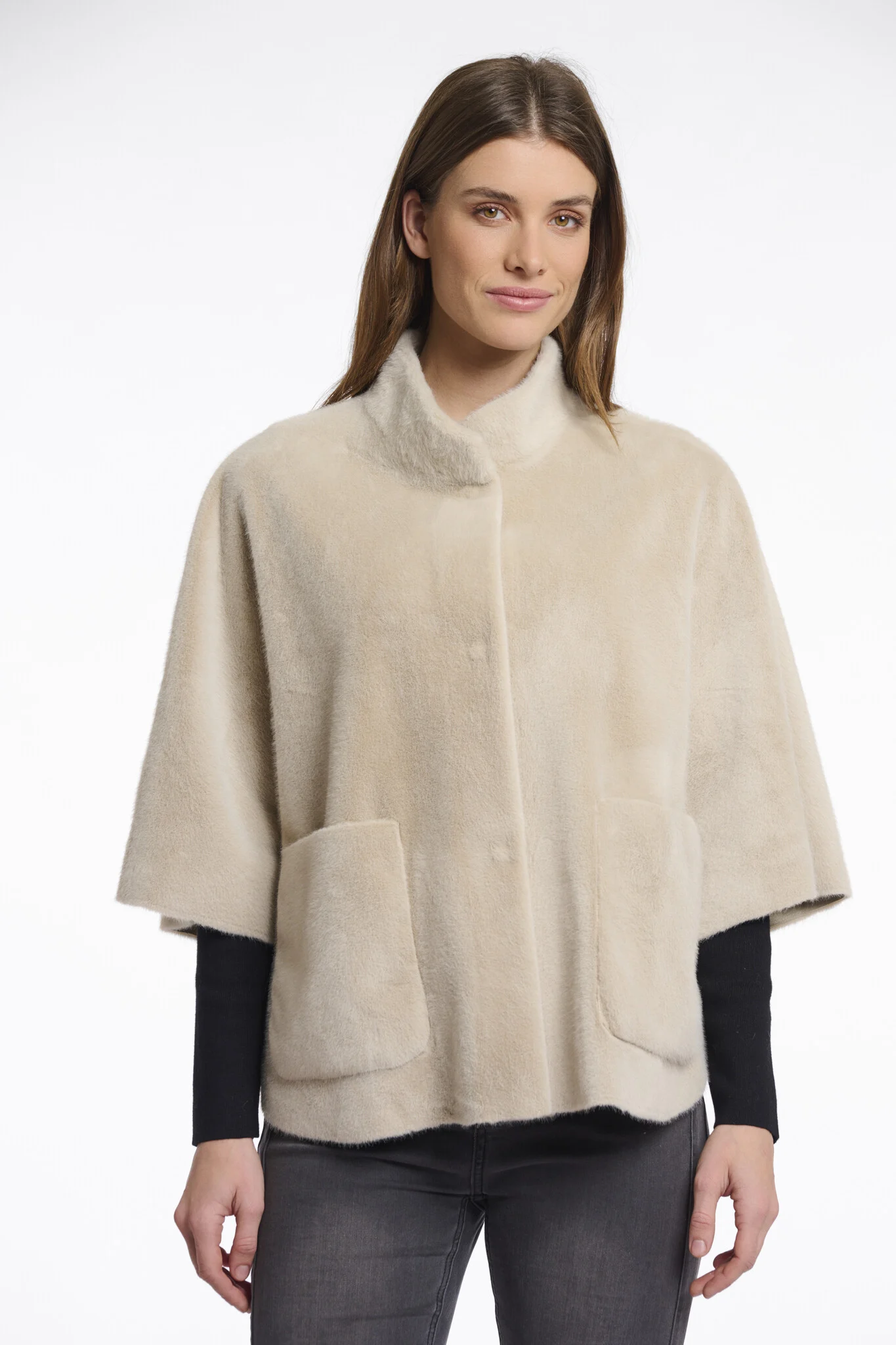 Rino & Pelle Dewi.7002511 rino en pelle faux fur cape birch