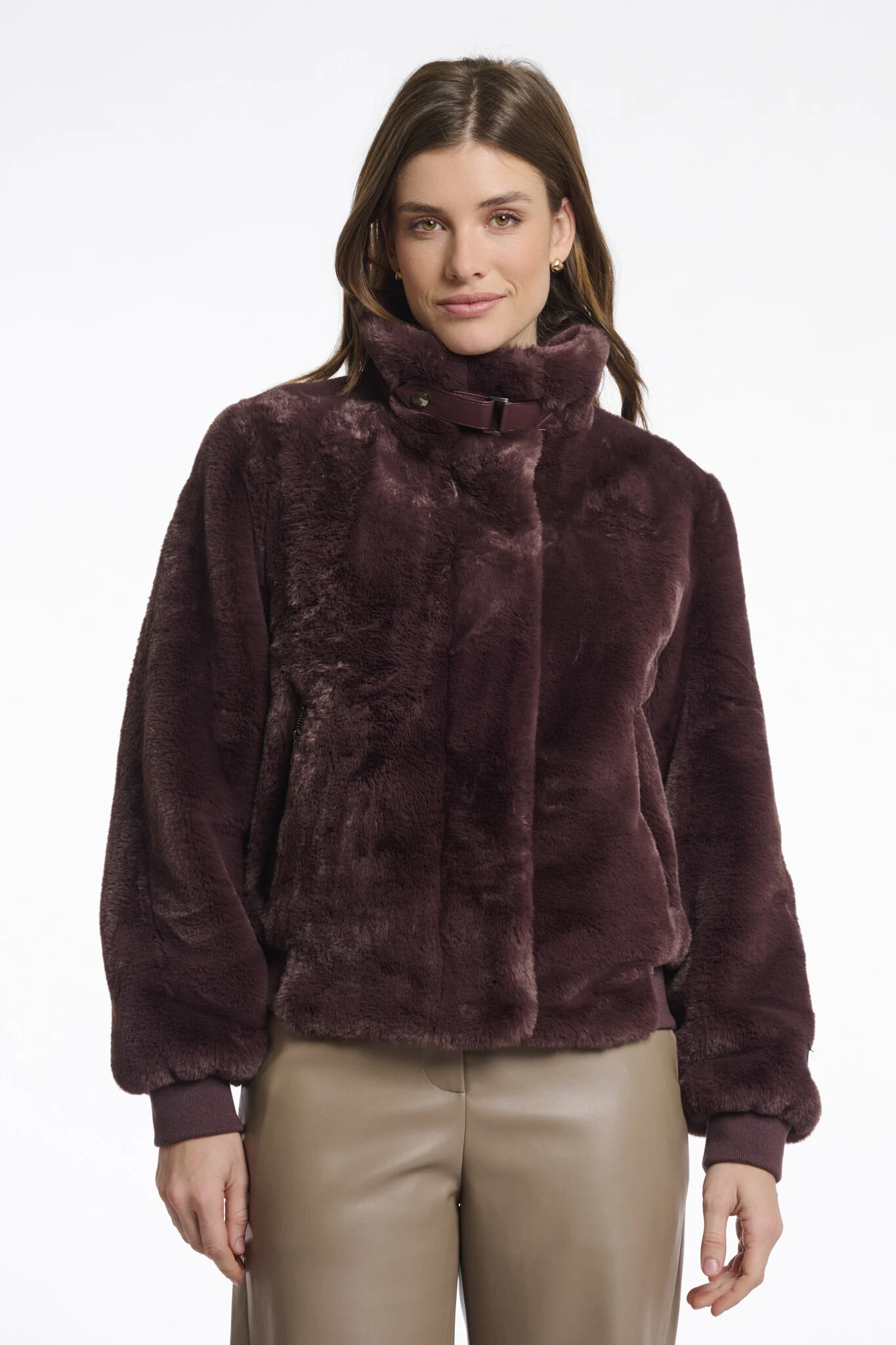Rino & Pelle Ambra.7002511 rino en pelle short fake fur jacket chocolate bean