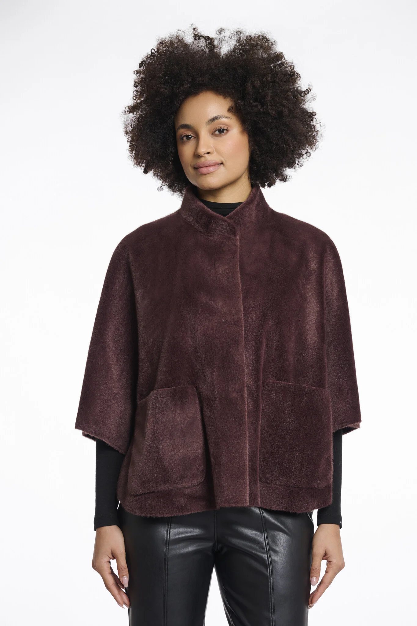 Rino & Pelle Dewi.7002511 rino en pelle faux fur cape chocolate bean
