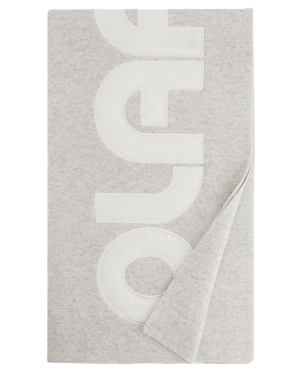 Olaf Hussein Shawl a220815