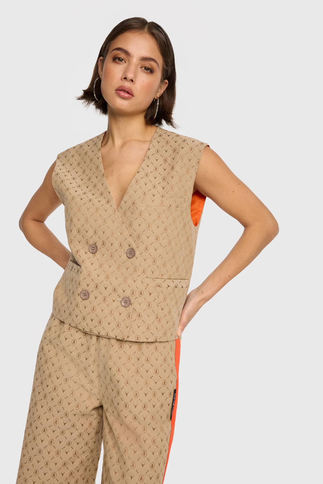 Alix The Label 2508418336 ladies woven logo waistcoat