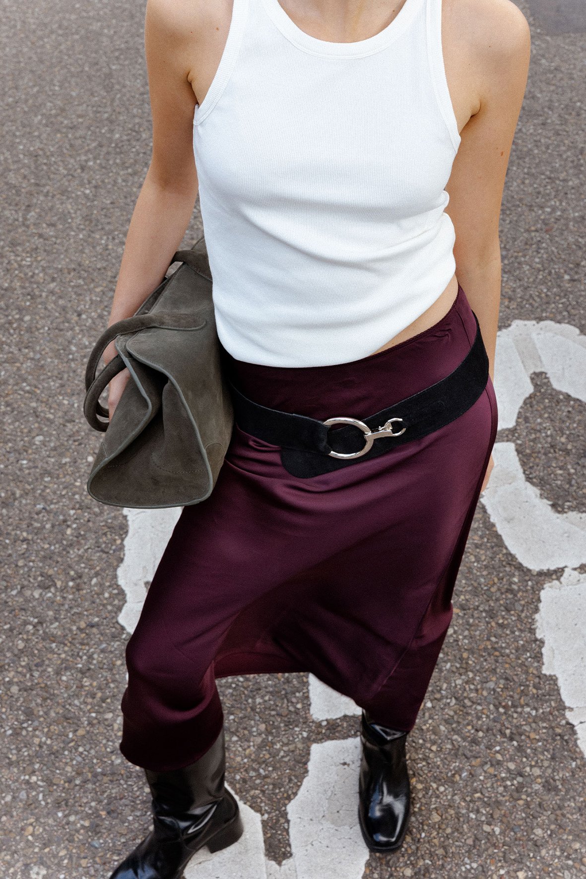 Catwalk Junkie 2503024000 silky skirt (pending)