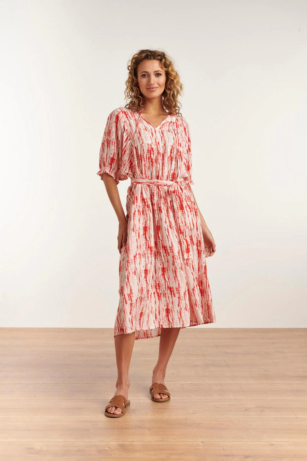 Smashed Lemon 23177 women florette coral printed belted maxi dress |