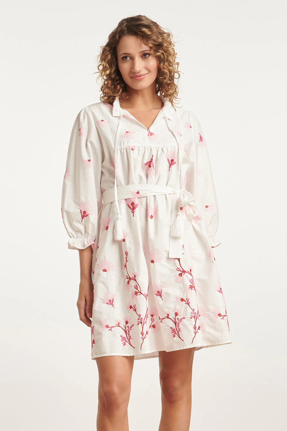 Smashed Lemon 24081 geborduurde te jurk met bloemmotief |