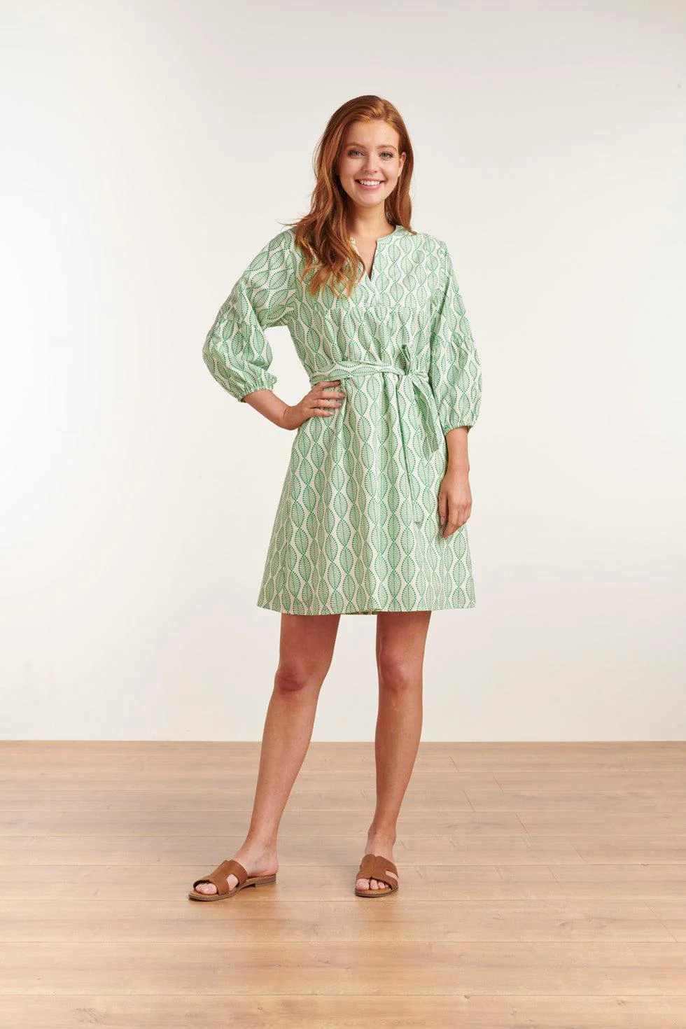 Smashed Lemon 23002 vrouwen elegante curvy v-hals zomerjurk |