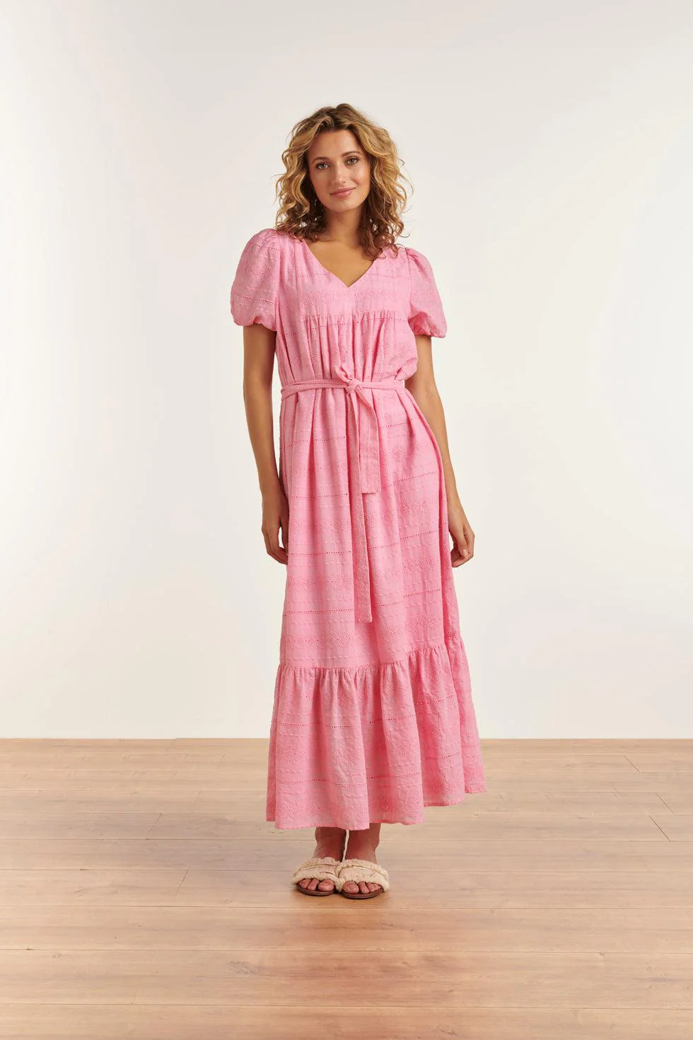 Smashed Lemon 23357-420 zomerjurk met v-halskorte pof mouwen van 100% katoen |