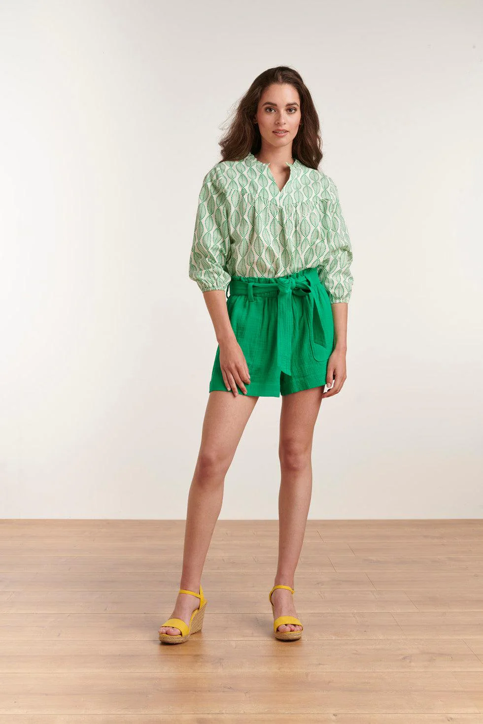 Smashed Lemon 23003 top met ornament print100% rayon |